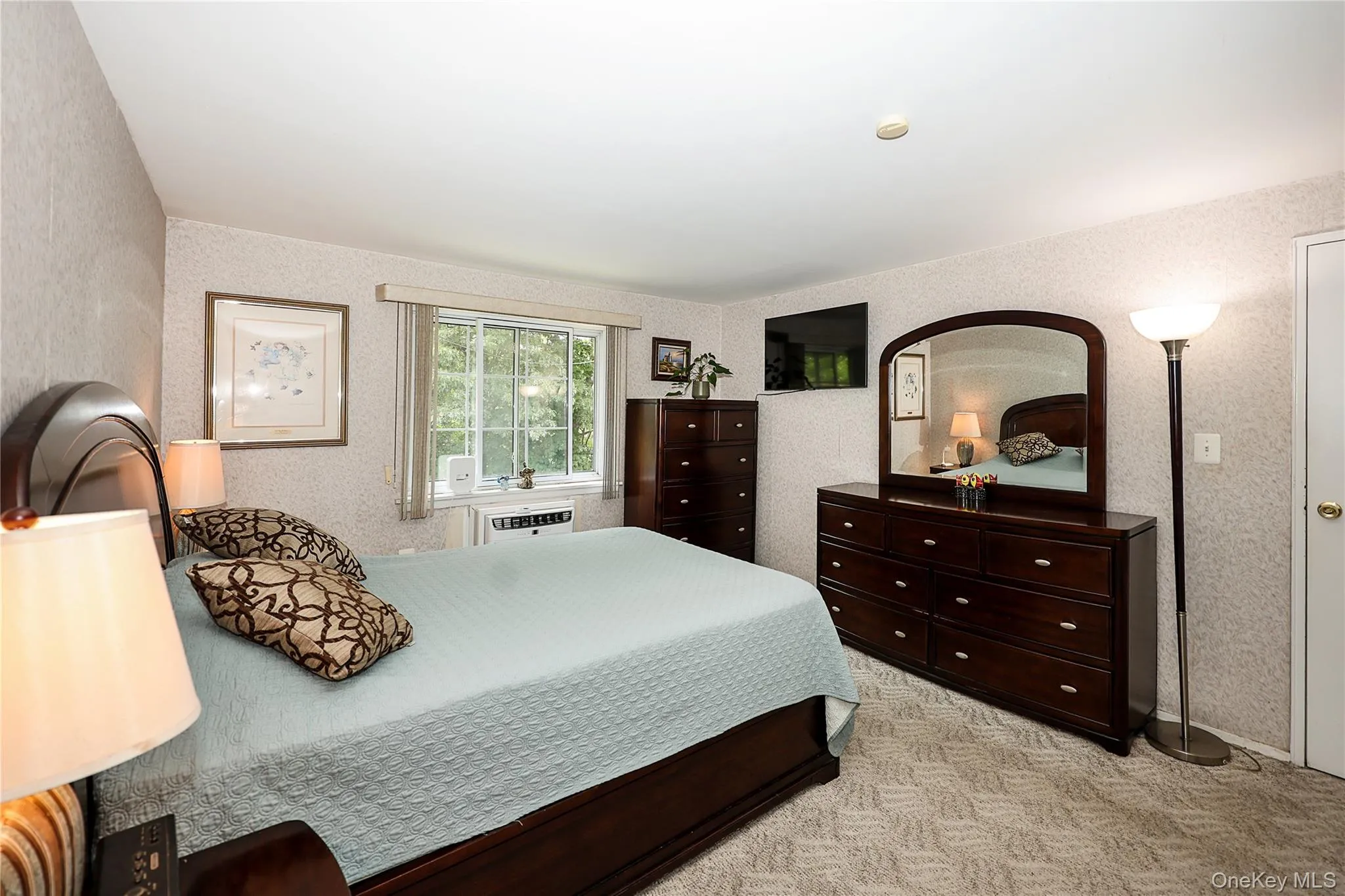 156 Jervis Avenue, Babylon, NY, 2 Bedrooms Bedrooms, 5 Rooms Rooms,1 BathroomBathrooms,Residential,For Rent,Jervis,0,1013723 156 Jervis Avenue, Babylon, NY, 2 Bedrooms Bedrooms, 5 Rooms Rooms,1 BathroomBathrooms,Residential,For Rent,Jervis,0,1013723