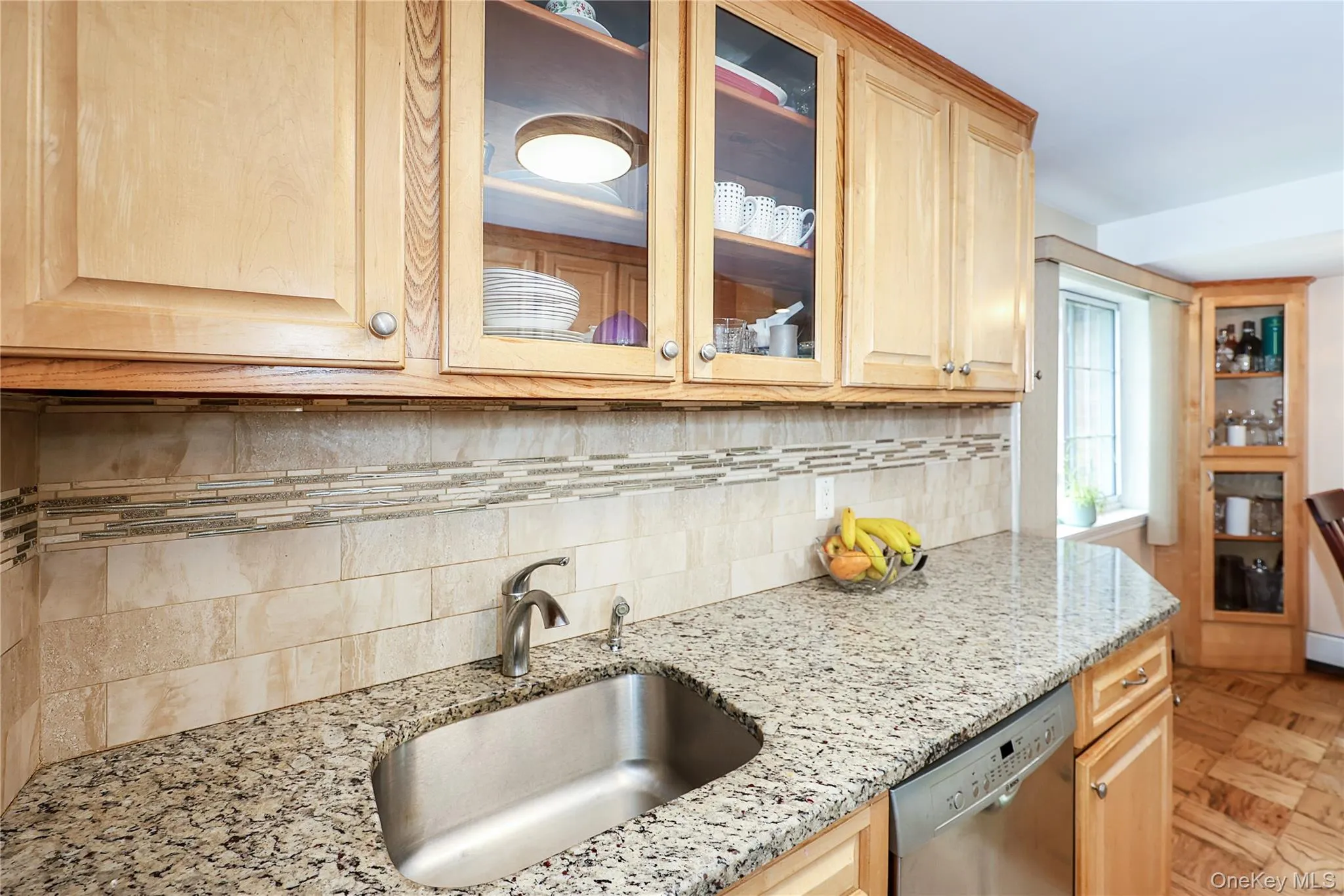 156 Jervis Avenue, Babylon, NY, 2 Bedrooms Bedrooms, 5 Rooms Rooms,1 BathroomBathrooms,Residential,For Rent,Jervis,0,1013723 156 Jervis Avenue, Babylon, NY, 2 Bedrooms Bedrooms, 5 Rooms Rooms,1 BathroomBathrooms,Residential,For Rent,Jervis,0,1013723