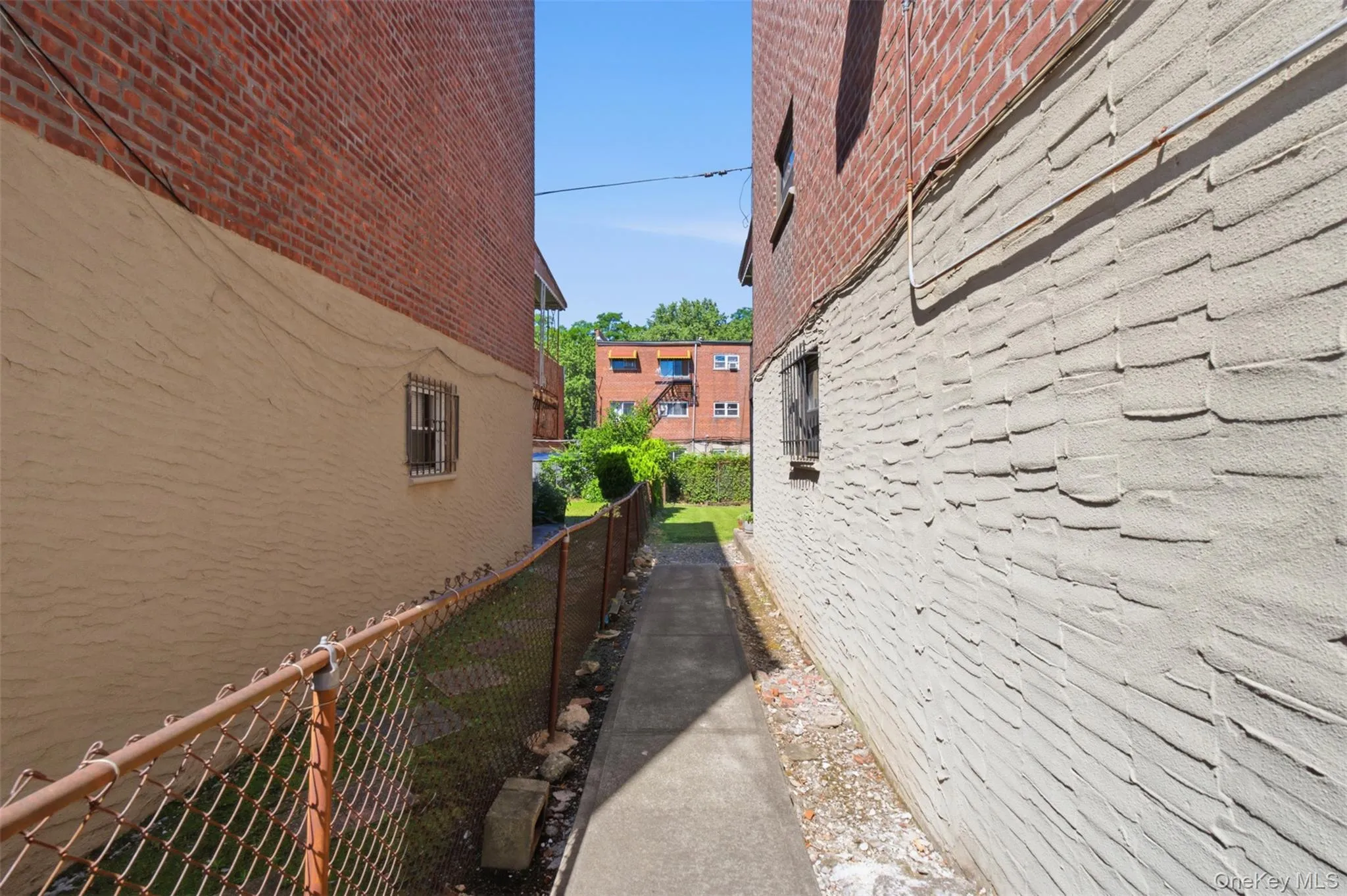 445 Olmstead Avenue, New York, NY, 4 Bedrooms Bedrooms, 6 Rooms Rooms,2 BathroomsBathrooms,Residential,For Rent,Olmstead,0,1013727 445 Olmstead Avenue, New York, NY, 4 Bedrooms Bedrooms, 6 Rooms Rooms,2 BathroomsBathrooms,Residential,For Rent,Olmstead,0,1013727