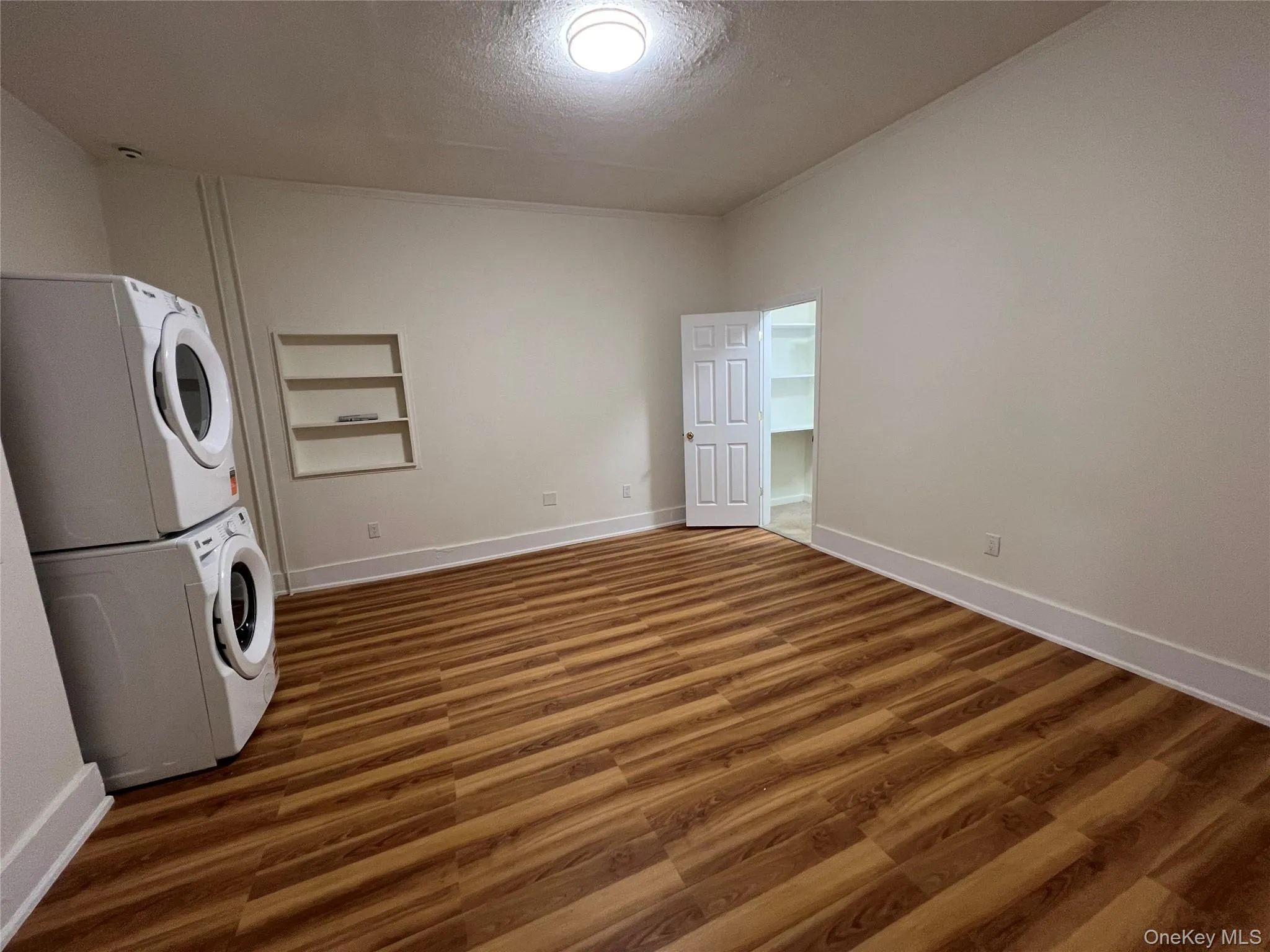 78 Bayville Avenue, Oyster Bay, NY, 1 Bedroom Bedrooms, 4 Rooms Rooms,1 BathroomBathrooms,Residential Lease,For Rent,Bayville,0,1013729 78 Bayville Avenue, Oyster Bay, NY, 1 Bedroom Bedrooms, 4 Rooms Rooms,1 BathroomBathrooms,Residential Lease,For Rent,Bayville,0,1013729