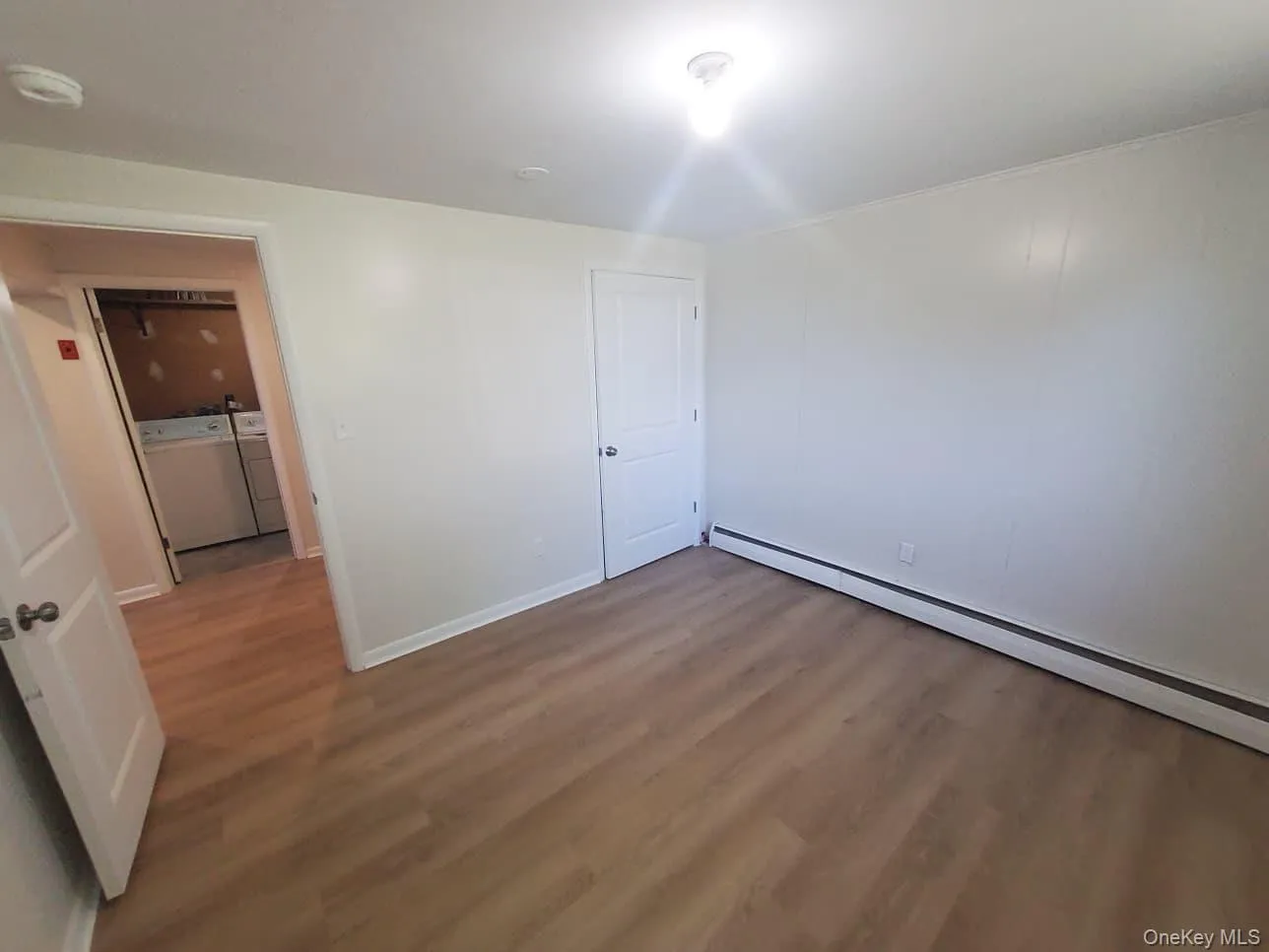 17 Hickory Street, Woodbury, NY, 4 Bedrooms Bedrooms, 8 Rooms Rooms,1 BathroomBathrooms,Residential Lease,For Rent,Hickory,0,1013731 17 Hickory Street, Woodbury, NY, 4 Bedrooms Bedrooms, 8 Rooms Rooms,1 BathroomBathrooms,Residential Lease,For Rent,Hickory,0,1013731