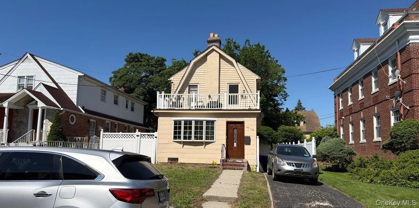 45-18 245th Street, New York, NY, 3 Bedrooms Bedrooms, 7 Rooms Rooms,1 BathroomBathrooms,Residential,For Rent,245th,0,1013733 45-18 245th Street, New York, NY, 3 Bedrooms Bedrooms, 7 Rooms Rooms,1 BathroomBathrooms,Residential,For Rent,245th,0,1013733