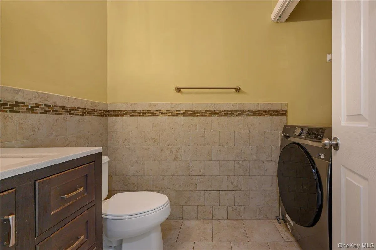 204 Mattituck Court, Huntington, NY, 2 Bedrooms Bedrooms, 4 Rooms Rooms,1 BathroomBathrooms,Residential,For Rent,Mattituck,0,1013735 204 Mattituck Court, Huntington, NY, 2 Bedrooms Bedrooms, 4 Rooms Rooms,1 BathroomBathrooms,Residential,For Rent,Mattituck,0,1013735