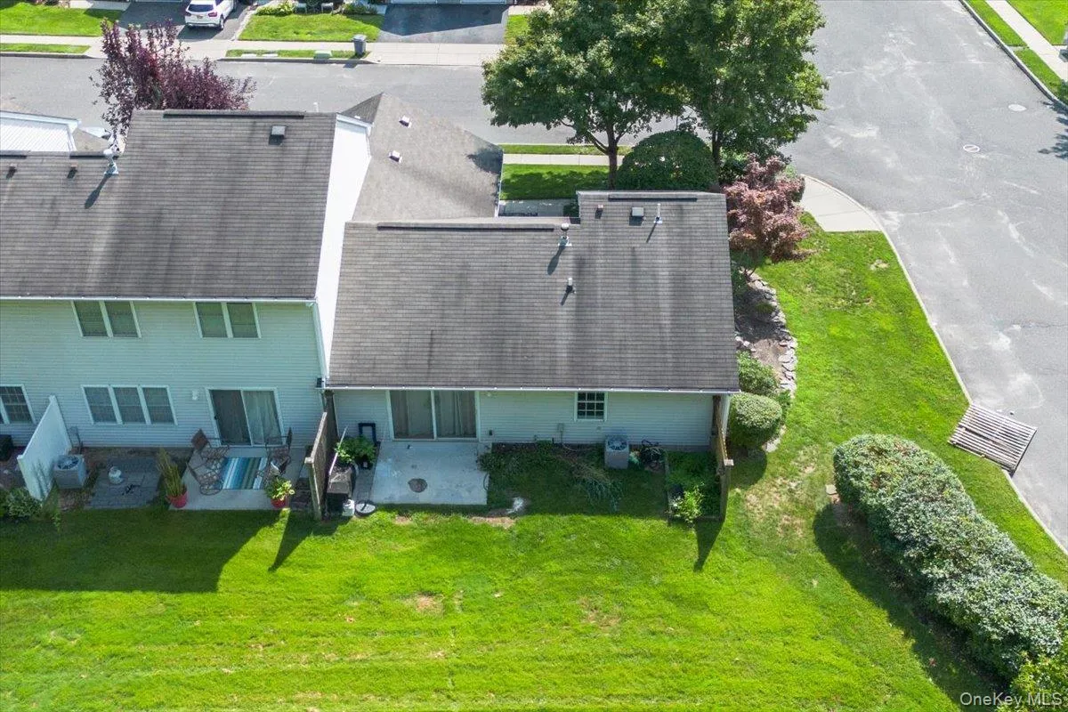 204 Mattituck Court, Huntington, NY, 2 Bedrooms Bedrooms, 4 Rooms Rooms,1 BathroomBathrooms,Residential,For Rent,Mattituck,0,1013735 204 Mattituck Court, Huntington, NY, 2 Bedrooms Bedrooms, 4 Rooms Rooms,1 BathroomBathrooms,Residential,For Rent,Mattituck,0,1013735