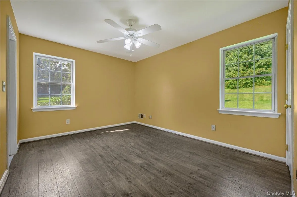 204 Mattituck Court, Huntington, NY, 2 Bedrooms Bedrooms, 4 Rooms Rooms,1 BathroomBathrooms,Residential,For Rent,Mattituck,0,1013735 204 Mattituck Court, Huntington, NY, 2 Bedrooms Bedrooms, 4 Rooms Rooms,1 BathroomBathrooms,Residential,For Rent,Mattituck,0,1013735