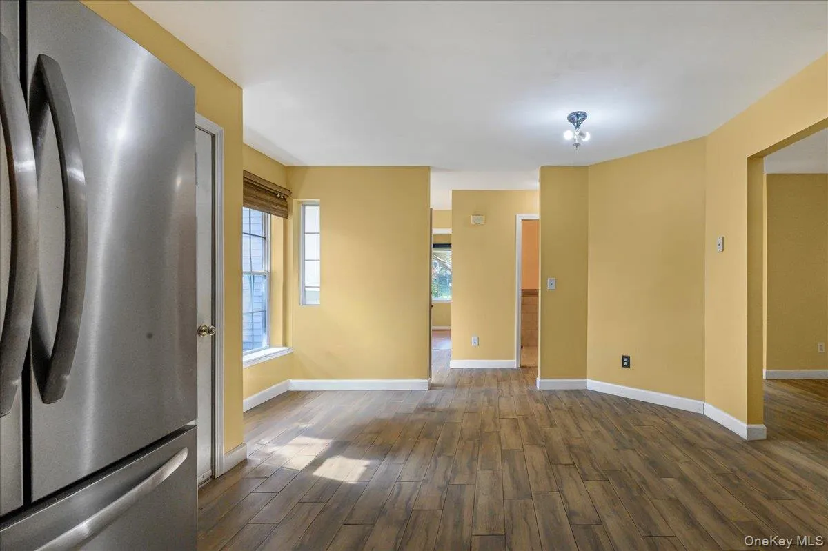 204 Mattituck Court, Huntington, NY, 2 Bedrooms Bedrooms, 4 Rooms Rooms,1 BathroomBathrooms,Residential,For Rent,Mattituck,0,1013735 204 Mattituck Court, Huntington, NY, 2 Bedrooms Bedrooms, 4 Rooms Rooms,1 BathroomBathrooms,Residential,For Rent,Mattituck,0,1013735