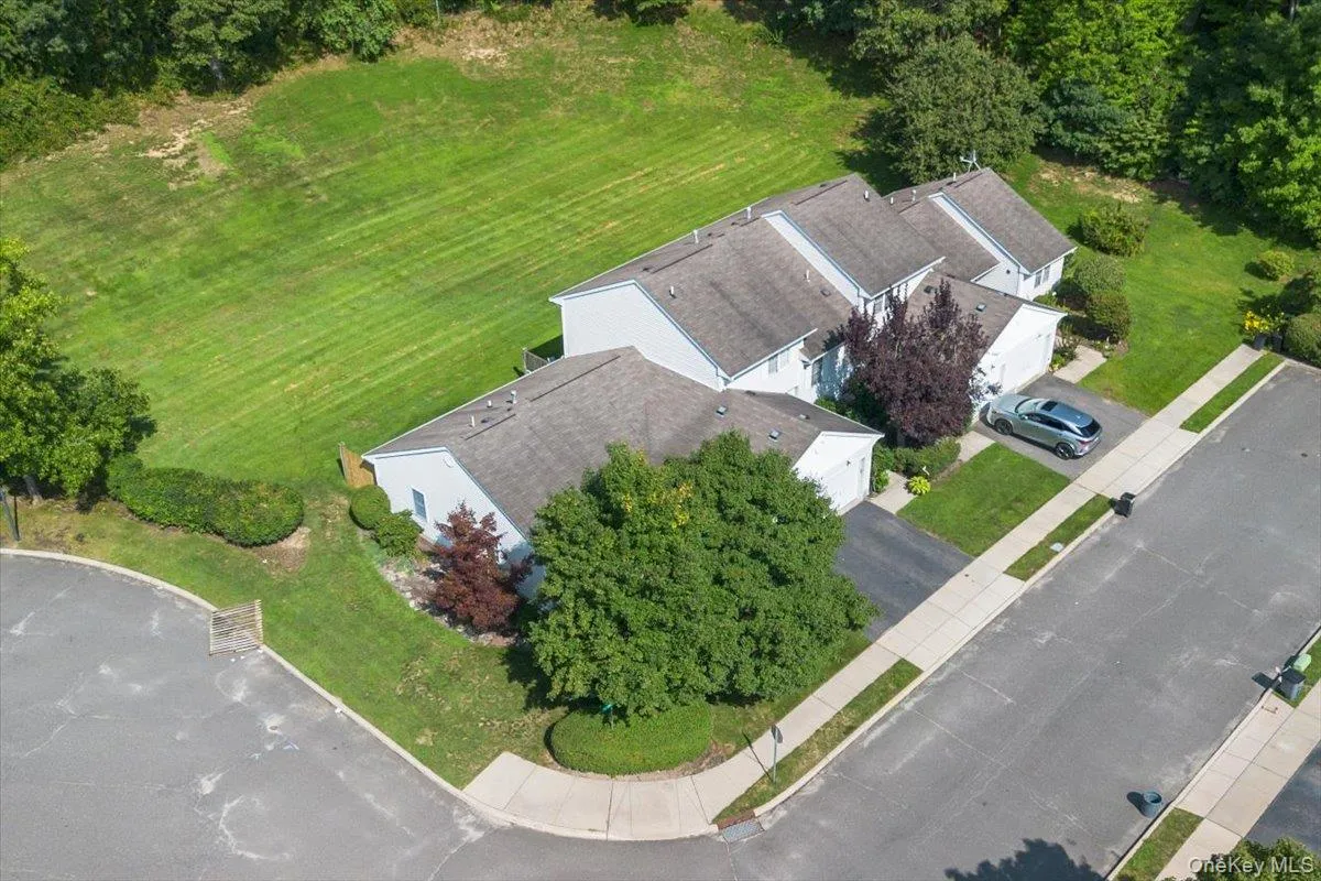 204 Mattituck Court, Huntington, NY, 2 Bedrooms Bedrooms, 4 Rooms Rooms,1 BathroomBathrooms,Residential,For Rent,Mattituck,0,1013735 204 Mattituck Court, Huntington, NY, 2 Bedrooms Bedrooms, 4 Rooms Rooms,1 BathroomBathrooms,Residential,For Rent,Mattituck,0,1013735