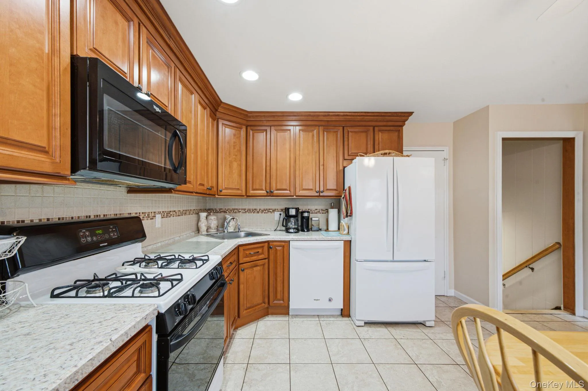 92 19th Street, Babylon, NY, 3 Bedrooms Bedrooms, 7 Rooms Rooms,1 BathroomBathrooms,Residential,For Rent,19th,0,1013736 92 19th Street, Babylon, NY, 3 Bedrooms Bedrooms, 7 Rooms Rooms,1 BathroomBathrooms,Residential,For Rent,19th,0,1013736