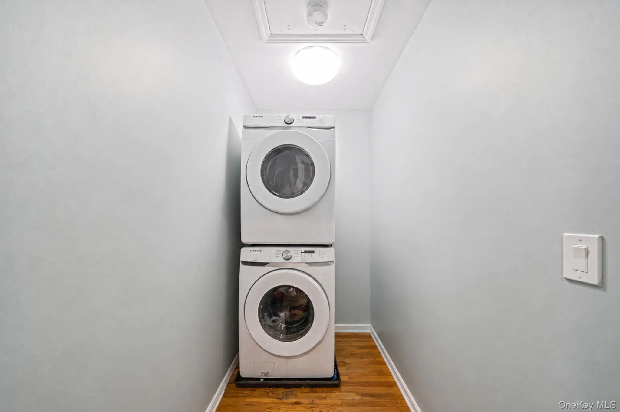 146 Rose Drive, Islip, NY, 4 Bedrooms Bedrooms, 8 Rooms Rooms,2 BathroomsBathrooms,Residential,For Rent,Rose,0,KEY1013737 146 Rose Drive, Islip, NY, 4 Bedrooms Bedrooms, 8 Rooms Rooms,2 BathroomsBathrooms,Residential,For Rent,Rose,0,KEY1013737