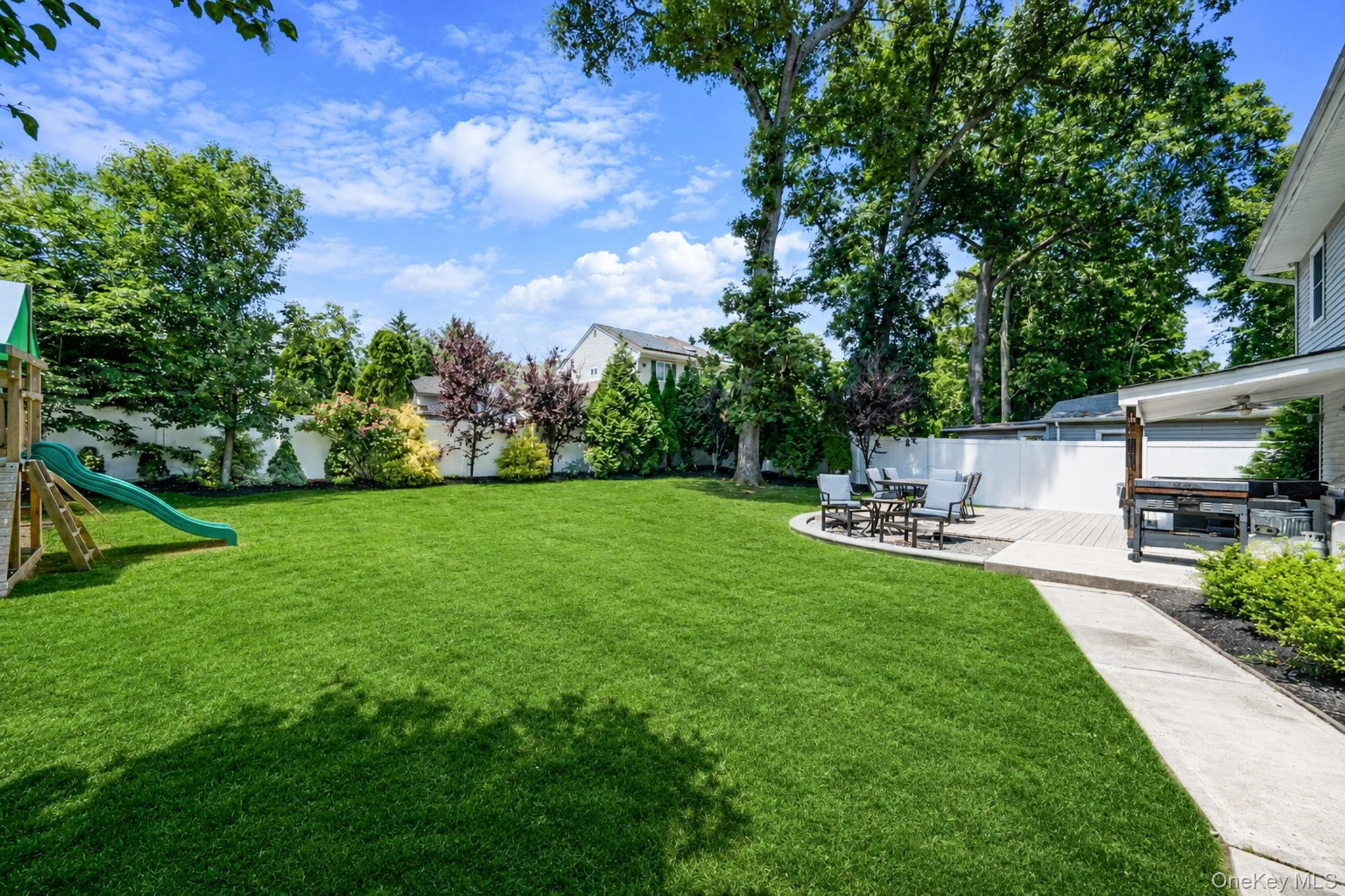 146 Rose Drive, Islip, NY, 4 Bedrooms Bedrooms, 8 Rooms Rooms,2 BathroomsBathrooms,Residential,For Rent,Rose,0,KEY1013737 146 Rose Drive, Islip, NY, 4 Bedrooms Bedrooms, 8 Rooms Rooms,2 BathroomsBathrooms,Residential,For Rent,Rose,0,KEY1013737