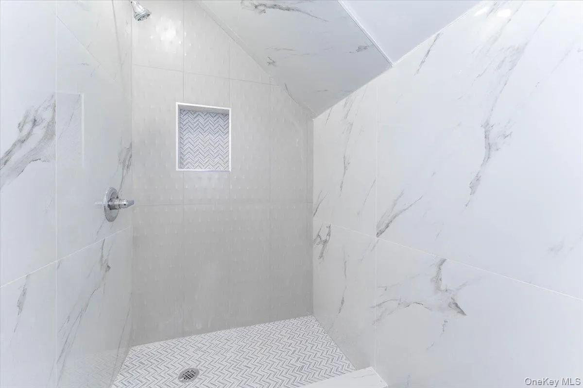 890 Carol Court, Hempstead, NY, 4 Bedrooms Bedrooms, 8 Rooms Rooms,3 BathroomsBathrooms,Residential,For Rent,Carol,0,1013740 890 Carol Court, Hempstead, NY, 4 Bedrooms Bedrooms, 8 Rooms Rooms,3 BathroomsBathrooms,Residential,For Rent,Carol,0,1013740