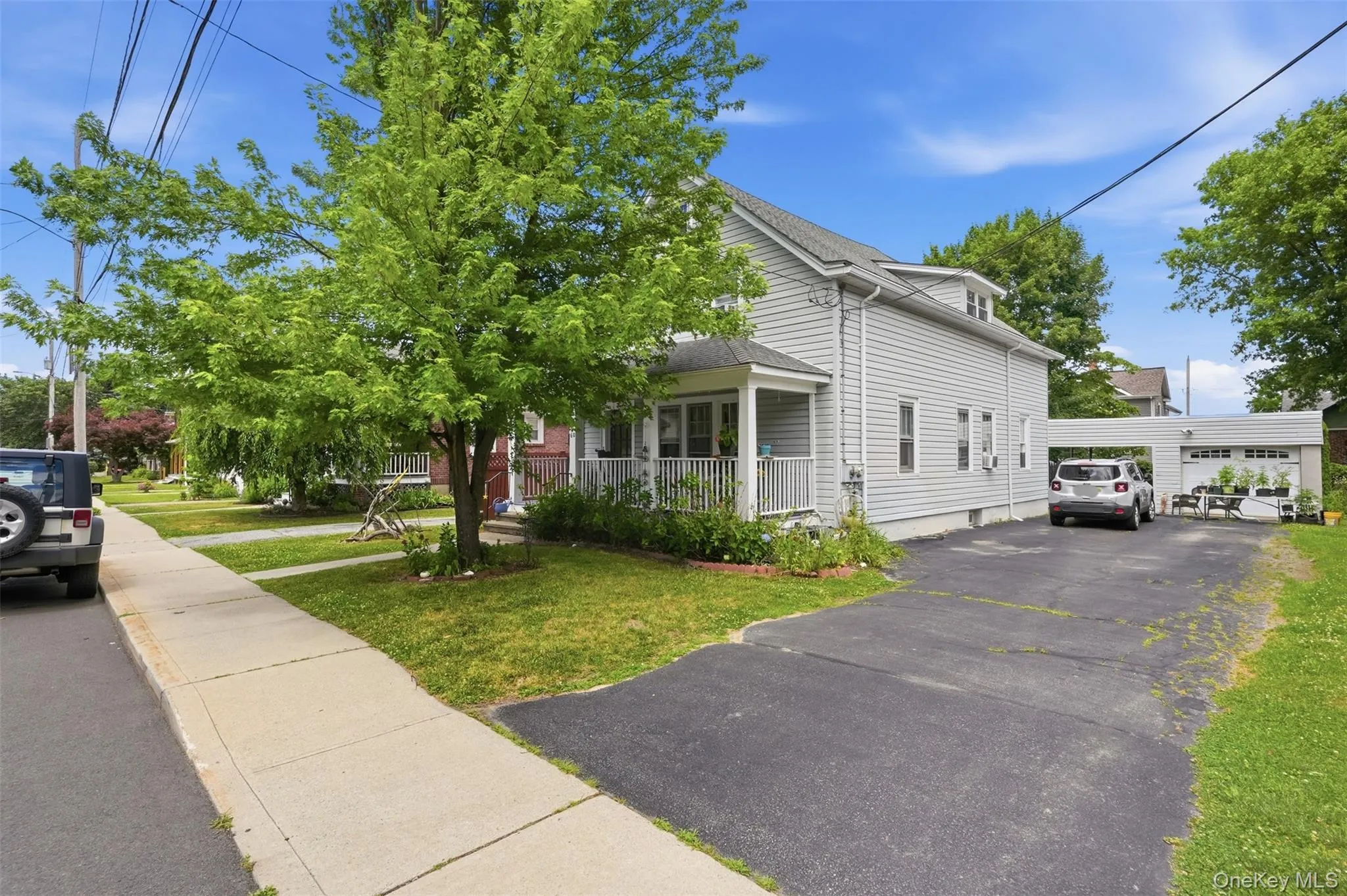60 Center Street, Beacon, NY, 2 Bedrooms Bedrooms, 5 Rooms Rooms,1 BathroomBathrooms,Residential Lease,For Rent,Center,0,KEY1013742 60 Center Street, Beacon, NY, 2 Bedrooms Bedrooms, 5 Rooms Rooms,1 BathroomBathrooms,Residential Lease,For Rent,Center,0,KEY1013742