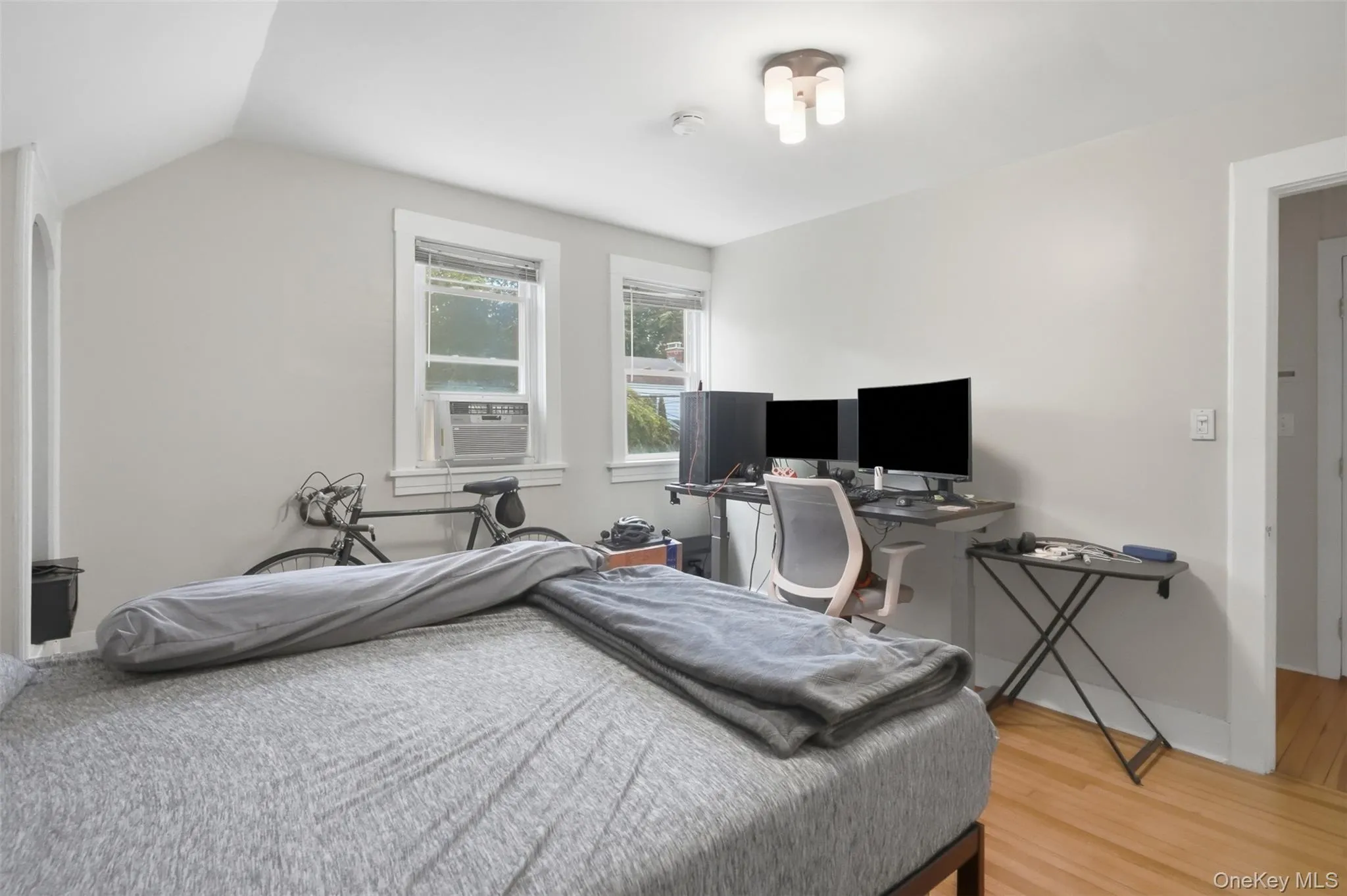 60 Center Street, Beacon, NY, 2 Bedrooms Bedrooms, 5 Rooms Rooms,1 BathroomBathrooms,Residential Lease,For Rent,Center,0,KEY1013742 60 Center Street, Beacon, NY, 2 Bedrooms Bedrooms, 5 Rooms Rooms,1 BathroomBathrooms,Residential Lease,For Rent,Center,0,KEY1013742