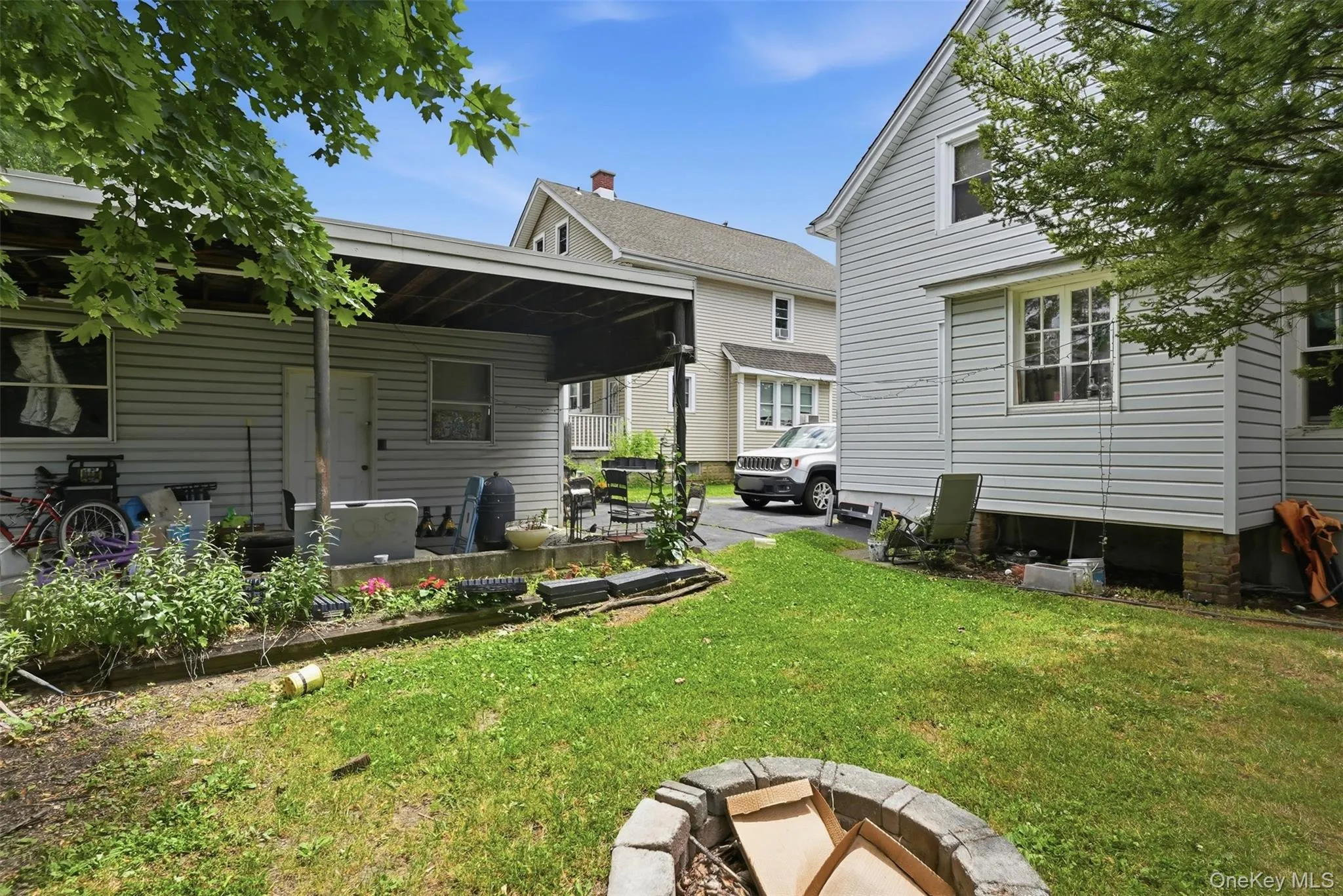 60 Center Street, Beacon, NY, 2 Bedrooms Bedrooms, 5 Rooms Rooms,1 BathroomBathrooms,Residential Lease,For Rent,Center,0,KEY1013742 60 Center Street, Beacon, NY, 2 Bedrooms Bedrooms, 5 Rooms Rooms,1 BathroomBathrooms,Residential Lease,For Rent,Center,0,KEY1013742
