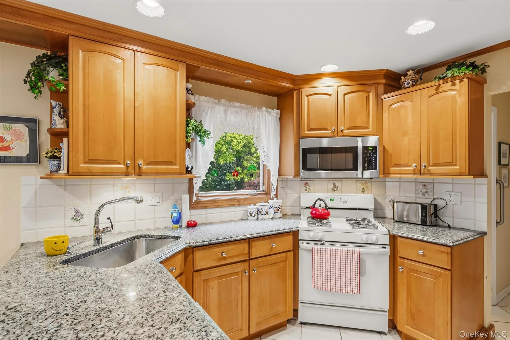 3 Cragmere Oval, Clarkstown, NY, 4 Bedrooms Bedrooms, 8 Rooms Rooms,2 BathroomsBathrooms,Residential,For Rent,Cragmere,0,1013745 3 Cragmere Oval, Clarkstown, NY, 4 Bedrooms Bedrooms, 8 Rooms Rooms,2 BathroomsBathrooms,Residential,For Rent,Cragmere,0,1013745