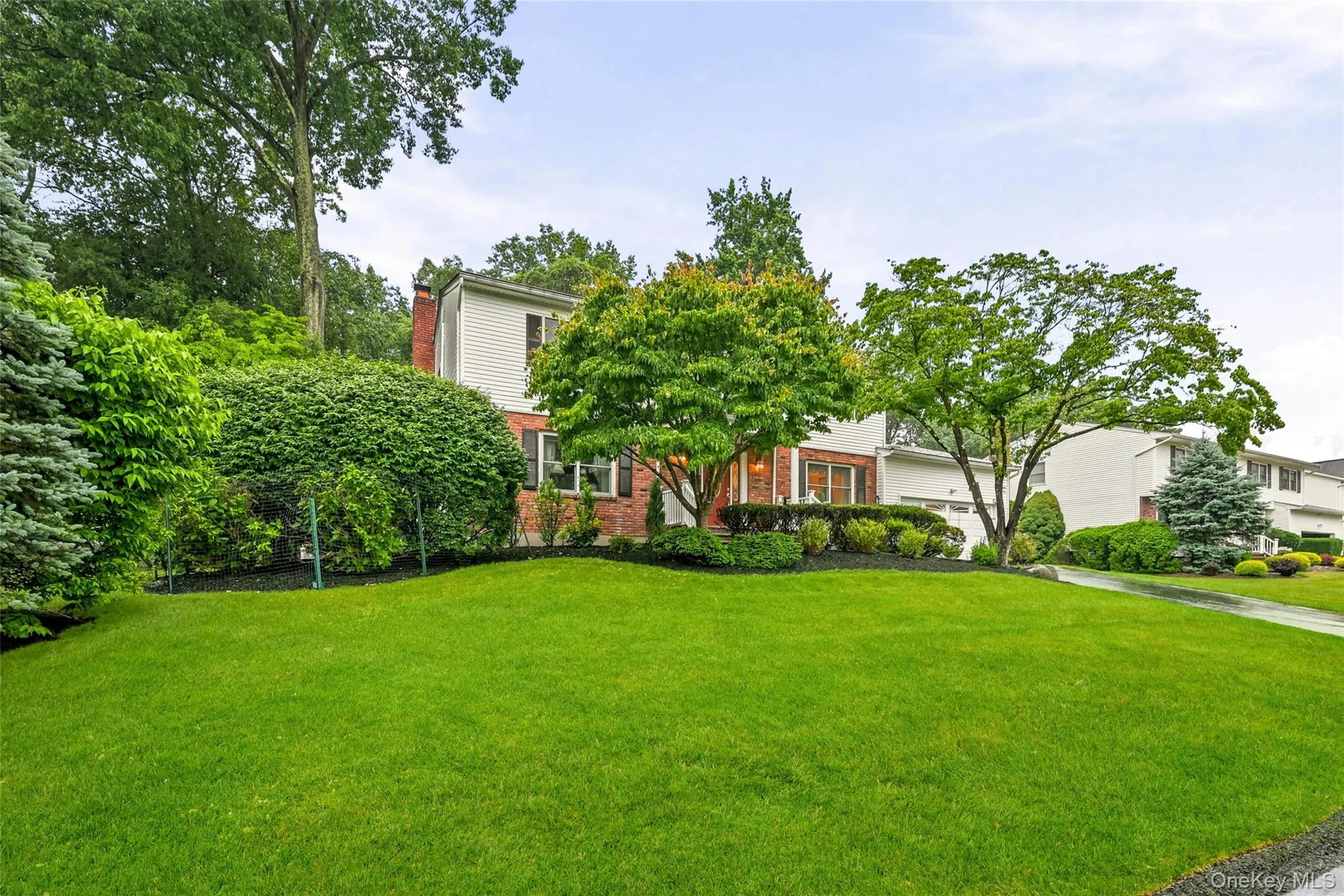 3 Cragmere Oval, Clarkstown, NY, 4 Bedrooms Bedrooms, 8 Rooms Rooms,2 BathroomsBathrooms,Residential,For Rent,Cragmere,0,1013745 3 Cragmere Oval, Clarkstown, NY, 4 Bedrooms Bedrooms, 8 Rooms Rooms,2 BathroomsBathrooms,Residential,For Rent,Cragmere,0,1013745