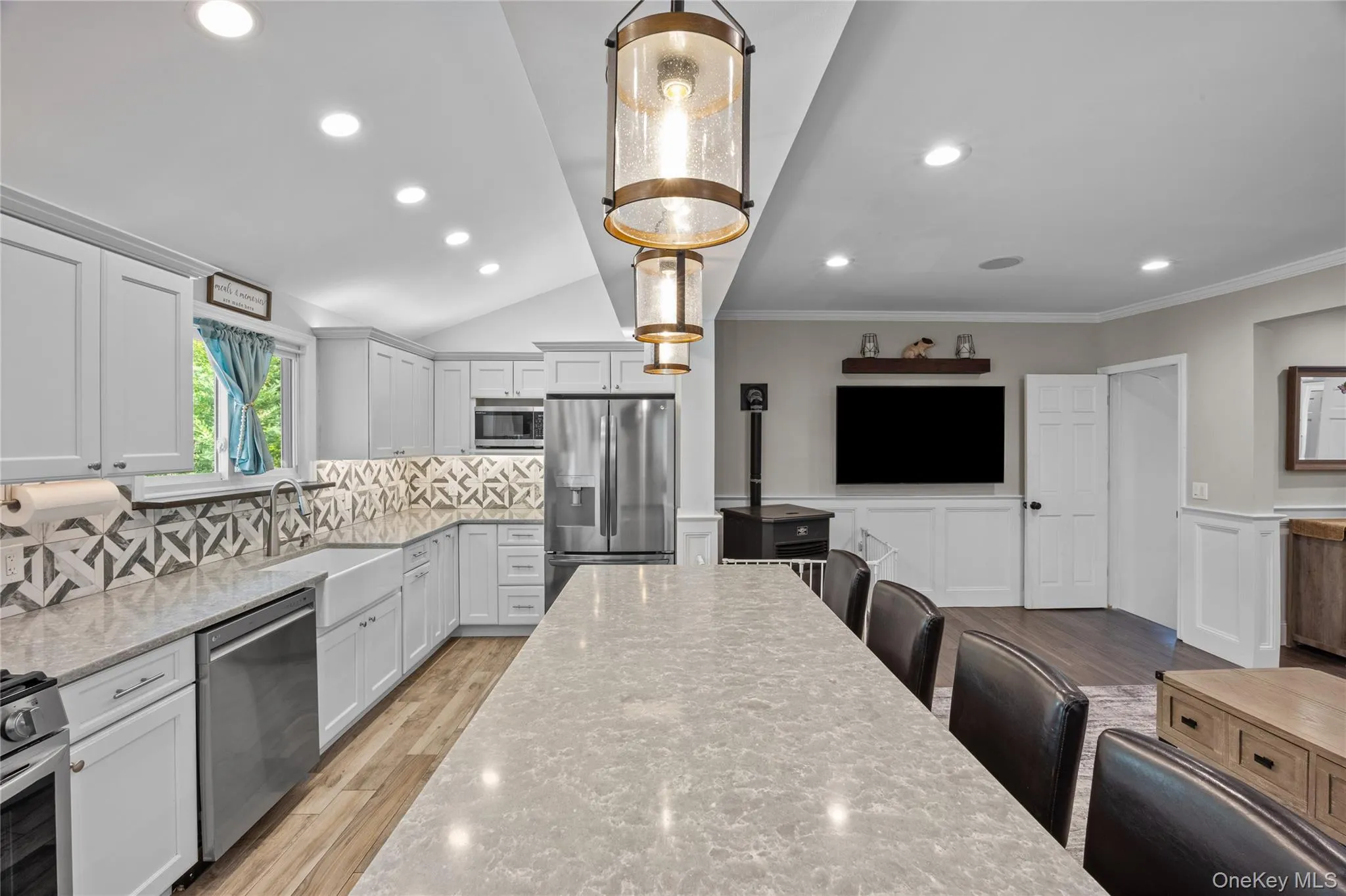 1996 Oakmere Drive, Hempstead, NY, 4 Bedrooms Bedrooms, 8 Rooms Rooms,3 BathroomsBathrooms,Residential,For Rent,Oakmere,0,1013747 1996 Oakmere Drive, Hempstead, NY, 4 Bedrooms Bedrooms, 8 Rooms Rooms,3 BathroomsBathrooms,Residential,For Rent,Oakmere,0,1013747