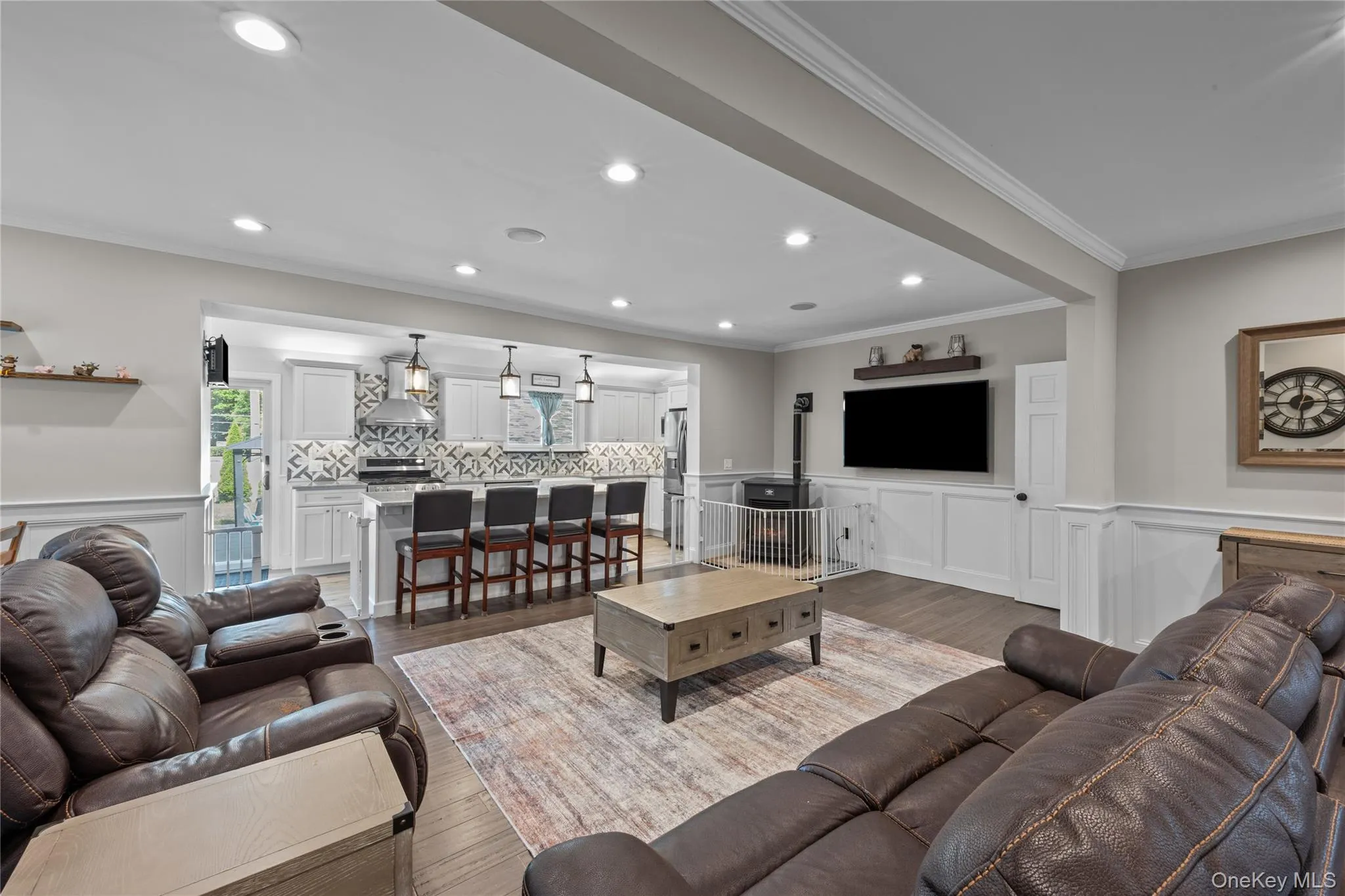 1996 Oakmere Drive, Hempstead, NY, 4 Bedrooms Bedrooms, 8 Rooms Rooms,3 BathroomsBathrooms,Residential,For Rent,Oakmere,0,1013747 1996 Oakmere Drive, Hempstead, NY, 4 Bedrooms Bedrooms, 8 Rooms Rooms,3 BathroomsBathrooms,Residential,For Rent,Oakmere,0,1013747