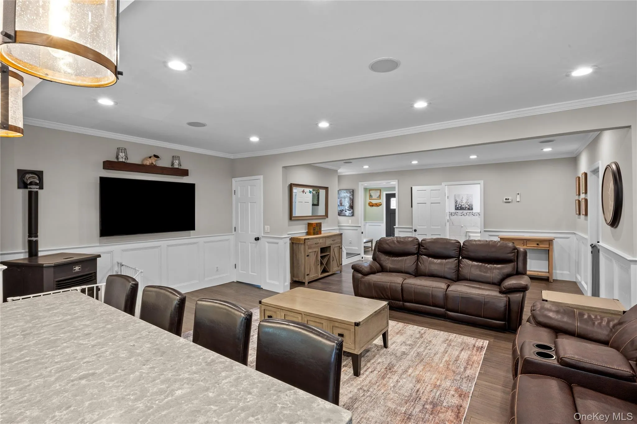 1996 Oakmere Drive, Hempstead, NY, 4 Bedrooms Bedrooms, 8 Rooms Rooms,3 BathroomsBathrooms,Residential,For Rent,Oakmere,0,1013747 1996 Oakmere Drive, Hempstead, NY, 4 Bedrooms Bedrooms, 8 Rooms Rooms,3 BathroomsBathrooms,Residential,For Rent,Oakmere,0,1013747
