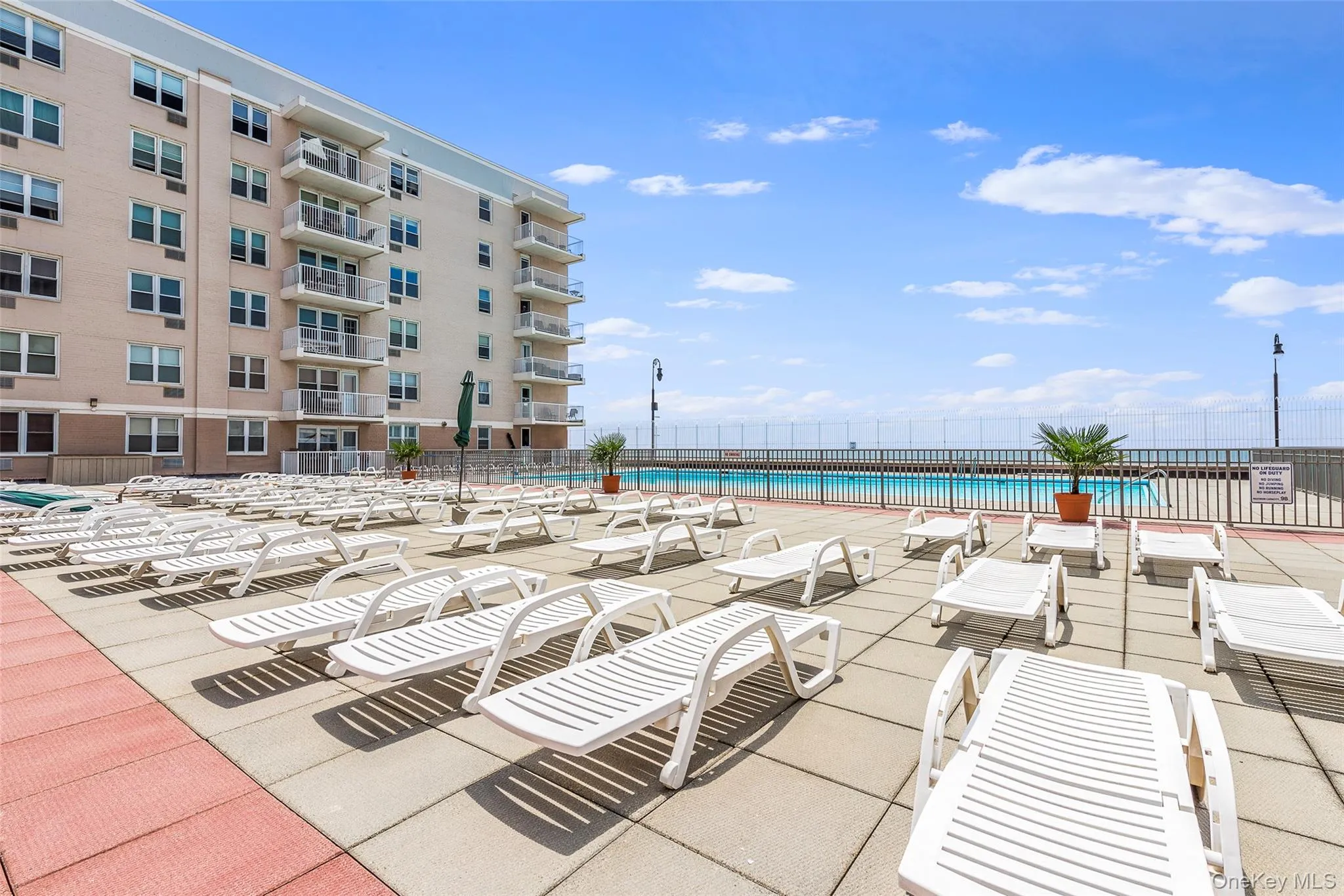 522 Shore, Long Beach, NY, 1 Bedroom Bedrooms, 4 Rooms Rooms,1 BathroomBathrooms,Residential,For Rent,Shore,0,1013749 522 Shore, Long Beach, NY, 1 Bedroom Bedrooms, 4 Rooms Rooms,1 BathroomBathrooms,Residential,For Rent,Shore,0,1013749