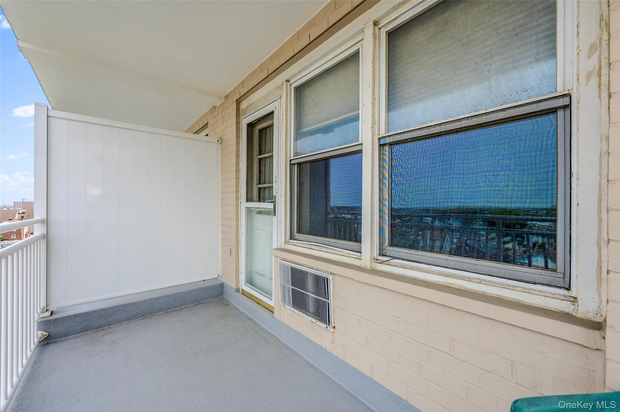 522 Shore, Long Beach, NY, 1 Bedroom Bedrooms, 4 Rooms Rooms,1 BathroomBathrooms,Residential,For Rent,Shore,0,1013749 522 Shore, Long Beach, NY, 1 Bedroom Bedrooms, 4 Rooms Rooms,1 BathroomBathrooms,Residential,For Rent,Shore,0,1013749