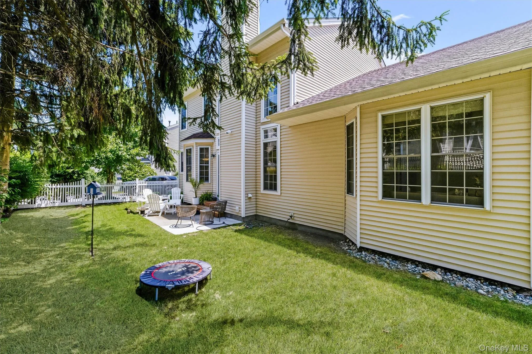 151 Classic Court, White Plains, NY, 4 Bedrooms Bedrooms, 8 Rooms Rooms,2 BathroomsBathrooms,Residential,For Rent,Classic,0,1013750 151 Classic Court, White Plains, NY, 4 Bedrooms Bedrooms, 8 Rooms Rooms,2 BathroomsBathrooms,Residential,For Rent,Classic,0,1013750