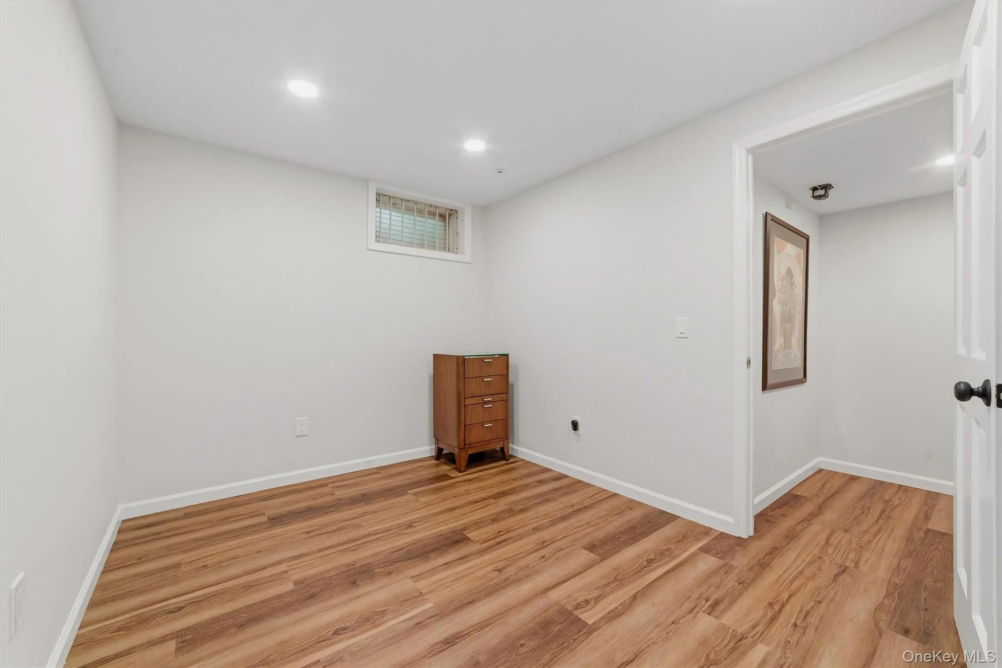 151 Classic Court, White Plains, NY, 4 Bedrooms Bedrooms, 8 Rooms Rooms,2 BathroomsBathrooms,Residential,For Rent,Classic,0,1013750 151 Classic Court, White Plains, NY, 4 Bedrooms Bedrooms, 8 Rooms Rooms,2 BathroomsBathrooms,Residential,For Rent,Classic,0,1013750