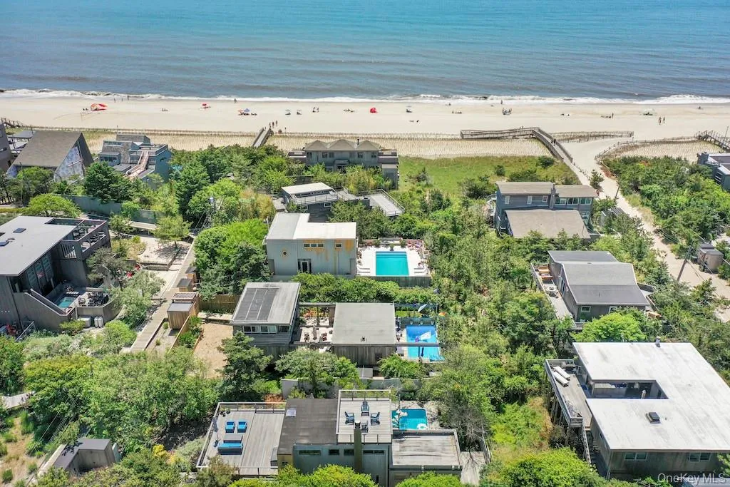136 Beach Hill Walk, Brookhaven, NY, 4 Bedrooms Bedrooms, 6 Rooms Rooms,4 BathroomsBathrooms,Residential,For Rent,Beach Hill,0,1013751 136 Beach Hill Walk, Brookhaven, NY, 4 Bedrooms Bedrooms, 6 Rooms Rooms,4 BathroomsBathrooms,Residential,For Rent,Beach Hill,0,1013751