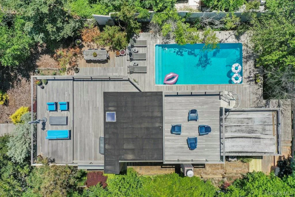 136 Beach Hill Walk, Brookhaven, NY, 4 Bedrooms Bedrooms, 6 Rooms Rooms,4 BathroomsBathrooms,Residential,For Rent,Beach Hill,0,1013751 136 Beach Hill Walk, Brookhaven, NY, 4 Bedrooms Bedrooms, 6 Rooms Rooms,4 BathroomsBathrooms,Residential,For Rent,Beach Hill,0,1013751