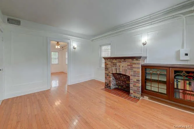 6842 Dartmouth Street, New York, NY, 1 Bedroom Bedrooms, 3 Rooms Rooms,1 BathroomBathrooms,Residential Lease,For Rent,Dartmouth,0,1013756 6842 Dartmouth Street, New York, NY, 1 Bedroom Bedrooms, 3 Rooms Rooms,1 BathroomBathrooms,Residential Lease,For Rent,Dartmouth,0,1013756