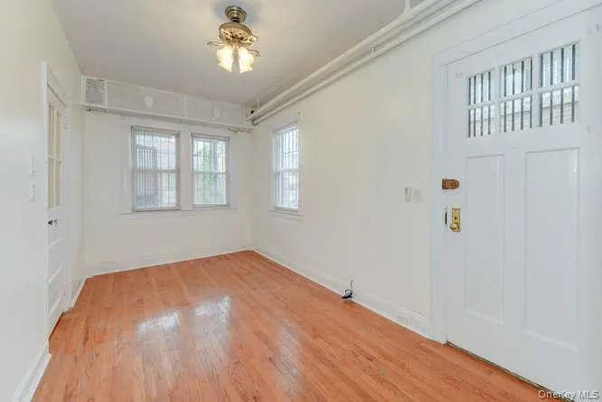 6842 Dartmouth Street, New York, NY, 1 Bedroom Bedrooms, 3 Rooms Rooms,1 BathroomBathrooms,Residential Lease,For Rent,Dartmouth,0,1013756 6842 Dartmouth Street, New York, NY, 1 Bedroom Bedrooms, 3 Rooms Rooms,1 BathroomBathrooms,Residential Lease,For Rent,Dartmouth,0,1013756