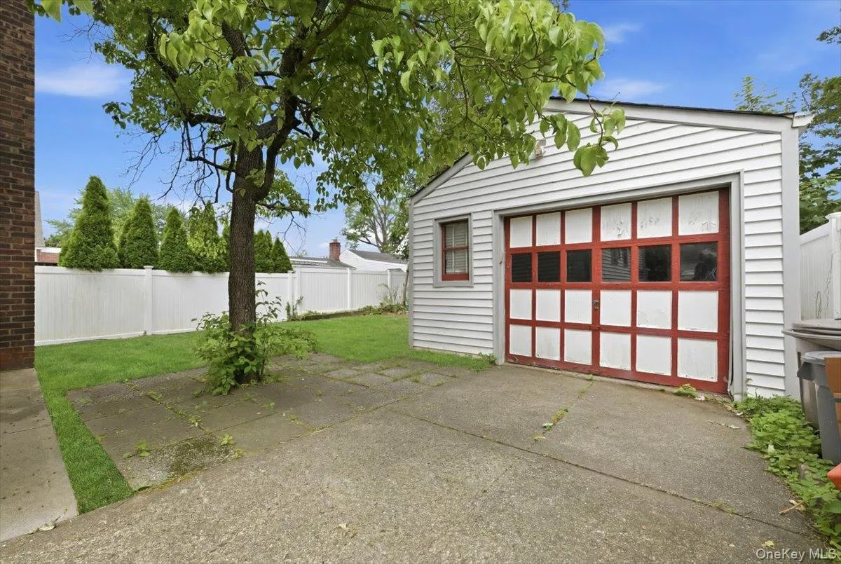 358 Langley Avenue, Hempstead, NY, 4 Bedrooms Bedrooms, 7 Rooms Rooms,2 BathroomsBathrooms,Residential,For Rent,Langley,0,1013757 358 Langley Avenue, Hempstead, NY, 4 Bedrooms Bedrooms, 7 Rooms Rooms,2 BathroomsBathrooms,Residential,For Rent,Langley,0,1013757