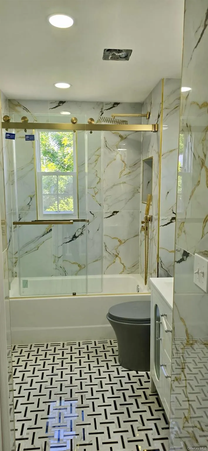 3311 Bouck Avenue, New York, NY, 3 Bedrooms Bedrooms, 8 Rooms Rooms,3 BathroomsBathrooms,Residential,For Rent,Bouck,0,1013758 3311 Bouck Avenue, New York, NY, 3 Bedrooms Bedrooms, 8 Rooms Rooms,3 BathroomsBathrooms,Residential,For Rent,Bouck,0,1013758