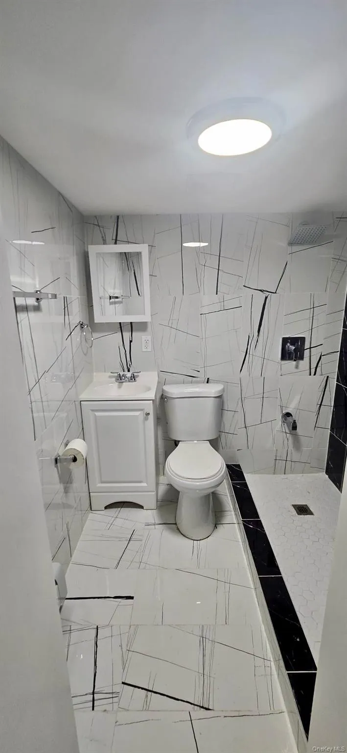 3311 Bouck Avenue, New York, NY, 3 Bedrooms Bedrooms, 8 Rooms Rooms,3 BathroomsBathrooms,Residential,For Rent,Bouck,0,1013758 3311 Bouck Avenue, New York, NY, 3 Bedrooms Bedrooms, 8 Rooms Rooms,3 BathroomsBathrooms,Residential,For Rent,Bouck,0,1013758