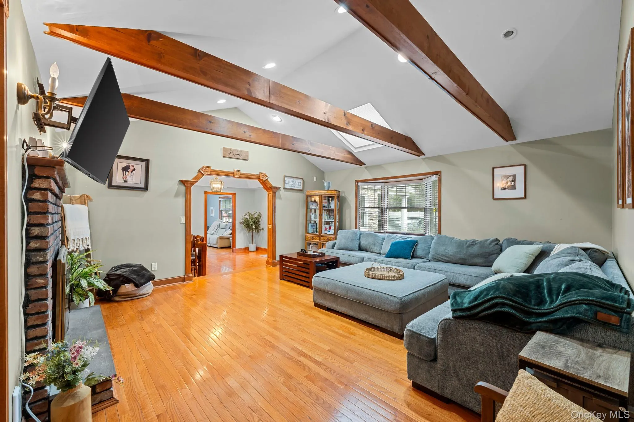 821 Peconic Street, Islip, NY, 4 Bedrooms Bedrooms, 7 Rooms Rooms,3 BathroomsBathrooms,Residential,For Rent,Peconic,0,KEY1013762 821 Peconic Street, Islip, NY, 4 Bedrooms Bedrooms, 7 Rooms Rooms,3 BathroomsBathrooms,Residential,For Rent,Peconic,0,KEY1013762