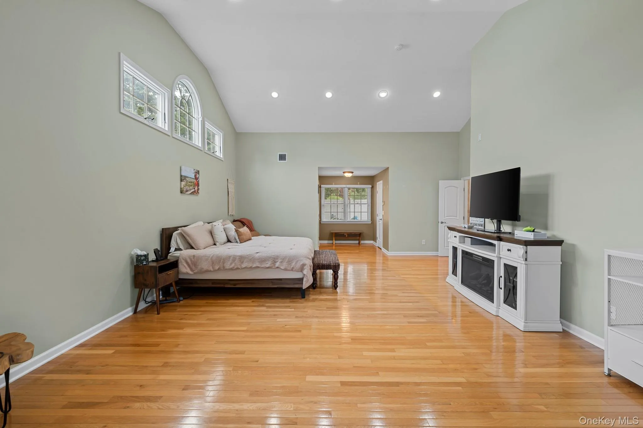 821 Peconic Street, Islip, NY, 4 Bedrooms Bedrooms, 7 Rooms Rooms,3 BathroomsBathrooms,Residential,For Rent,Peconic,0,KEY1013762 821 Peconic Street, Islip, NY, 4 Bedrooms Bedrooms, 7 Rooms Rooms,3 BathroomsBathrooms,Residential,For Rent,Peconic,0,KEY1013762