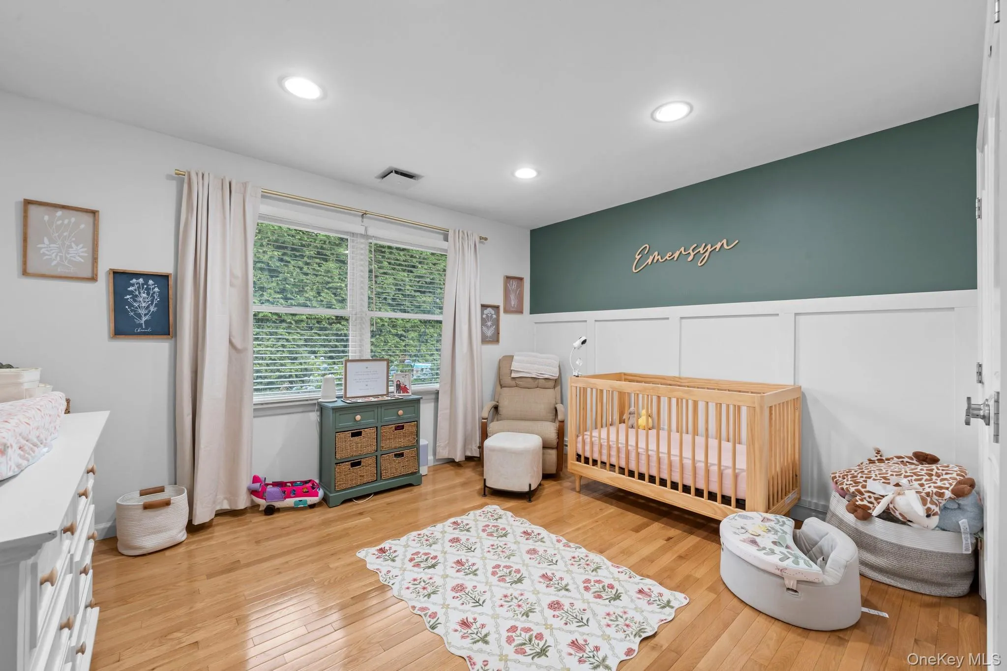 821 Peconic Street, Islip, NY, 4 Bedrooms Bedrooms, 7 Rooms Rooms,3 BathroomsBathrooms,Residential,For Rent,Peconic,0,KEY1013762 821 Peconic Street, Islip, NY, 4 Bedrooms Bedrooms, 7 Rooms Rooms,3 BathroomsBathrooms,Residential,For Rent,Peconic,0,KEY1013762