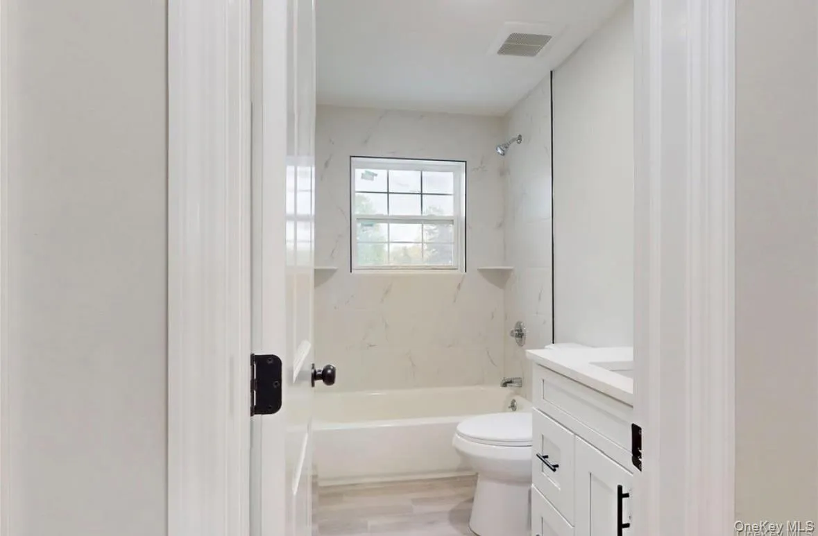 492 Blue PT Road, Brookhaven, NY, 3 Bedrooms Bedrooms, 6 Rooms Rooms,2 BathroomsBathrooms,Residential,For Rent,Blue PT,0,1013769 492 Blue PT Road, Brookhaven, NY, 3 Bedrooms Bedrooms, 6 Rooms Rooms,2 BathroomsBathrooms,Residential,For Rent,Blue PT,0,1013769