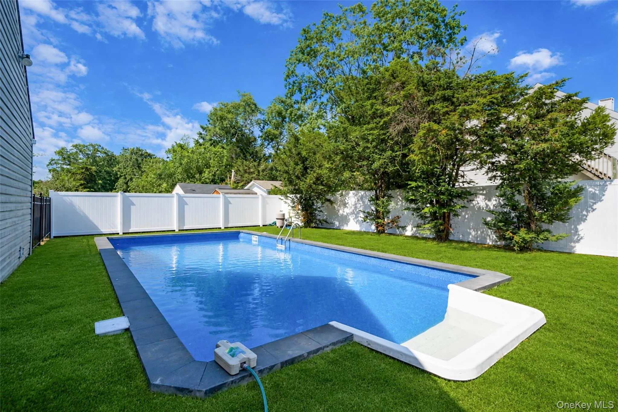 29 Pitchpine Place, Brookhaven, NY, 4 Bedrooms Bedrooms, 7 Rooms Rooms,2 BathroomsBathrooms,Residential,For Rent,Pitchpine,0,1013775 29 Pitchpine Place, Brookhaven, NY, 4 Bedrooms Bedrooms, 7 Rooms Rooms,2 BathroomsBathrooms,Residential,For Rent,Pitchpine,0,1013775