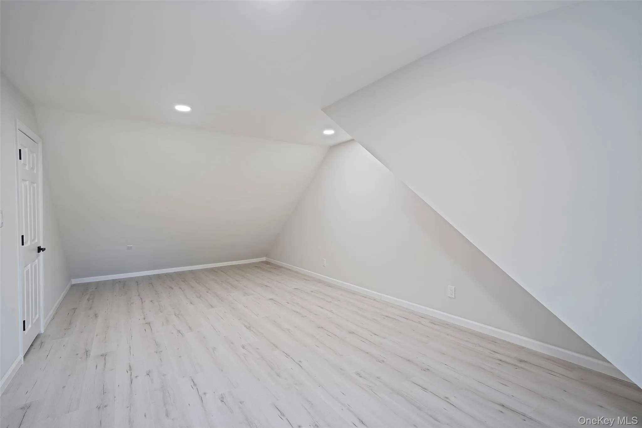 29 Pitchpine Place, Brookhaven, NY, 4 Bedrooms Bedrooms, 7 Rooms Rooms,2 BathroomsBathrooms,Residential,For Rent,Pitchpine,0,1013775 29 Pitchpine Place, Brookhaven, NY, 4 Bedrooms Bedrooms, 7 Rooms Rooms,2 BathroomsBathrooms,Residential,For Rent,Pitchpine,0,1013775