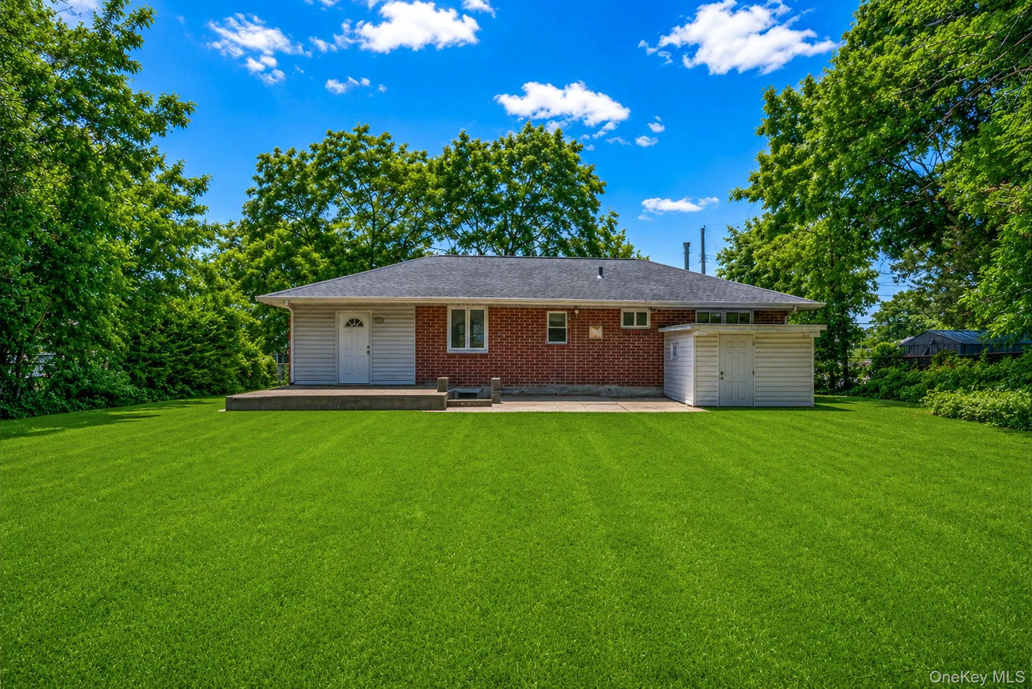 9 Standish Road, Islip, NY, 3 Bedrooms Bedrooms, 6 Rooms Rooms,1 BathroomBathrooms,Residential,For Rent,Standish,0,KEY1013777 9 Standish Road, Islip, NY, 3 Bedrooms Bedrooms, 6 Rooms Rooms,1 BathroomBathrooms,Residential,For Rent,Standish,0,KEY1013777