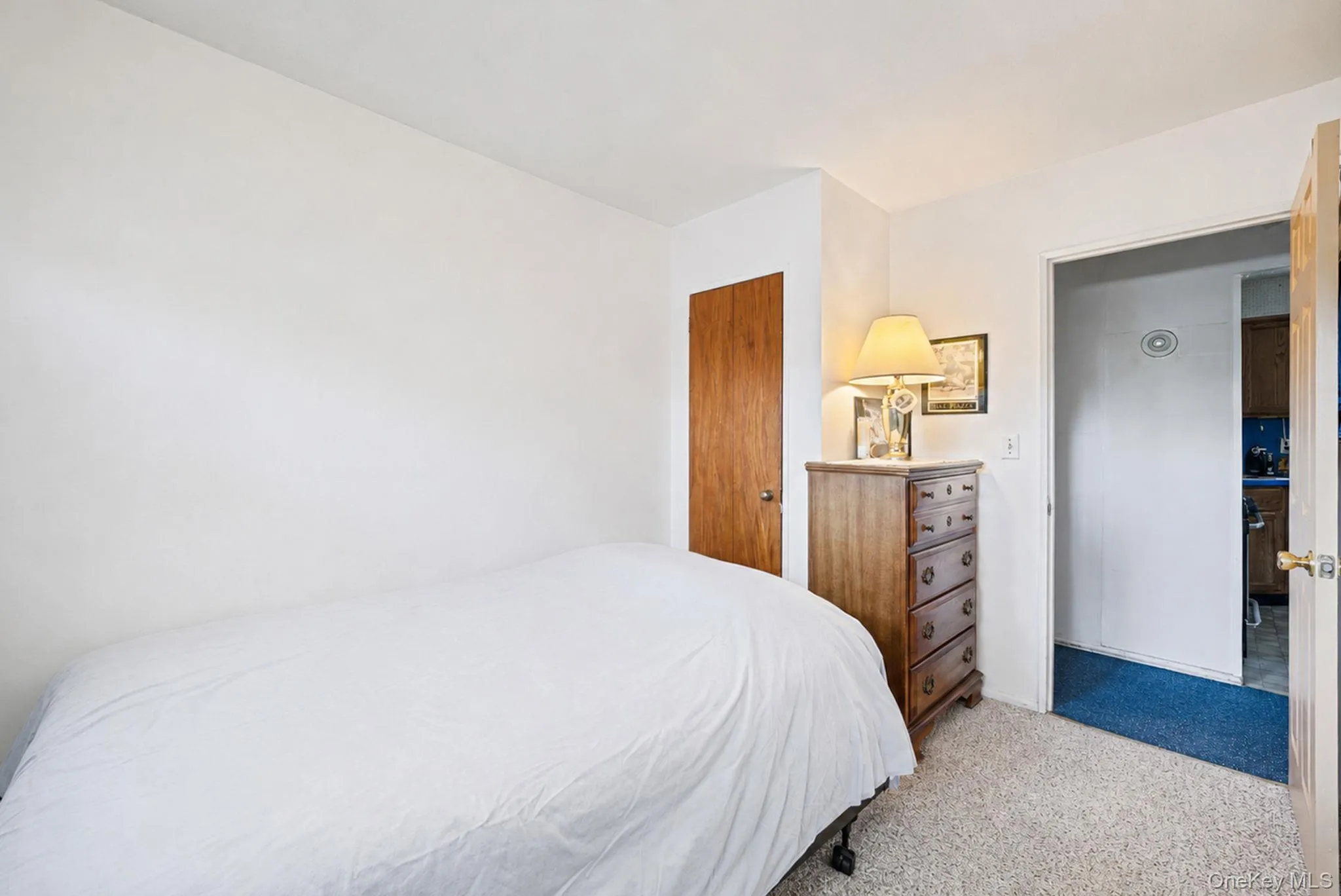 9 Standish Road, Islip, NY, 3 Bedrooms Bedrooms, 6 Rooms Rooms,1 BathroomBathrooms,Residential,For Rent,Standish,0,KEY1013777 9 Standish Road, Islip, NY, 3 Bedrooms Bedrooms, 6 Rooms Rooms,1 BathroomBathrooms,Residential,For Rent,Standish,0,KEY1013777