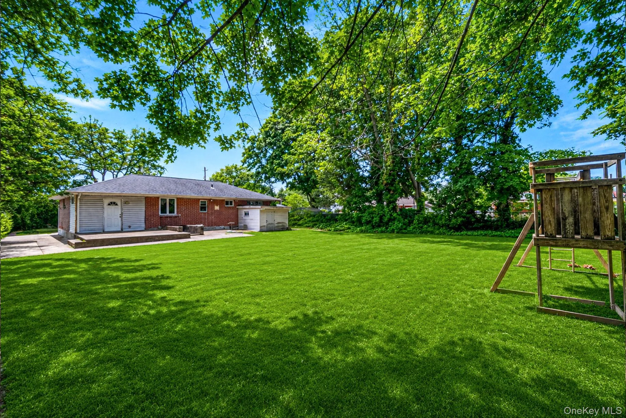 9 Standish Road, Islip, NY, 3 Bedrooms Bedrooms, 6 Rooms Rooms,1 BathroomBathrooms,Residential,For Rent,Standish,0,KEY1013777 9 Standish Road, Islip, NY, 3 Bedrooms Bedrooms, 6 Rooms Rooms,1 BathroomBathrooms,Residential,For Rent,Standish,0,KEY1013777
