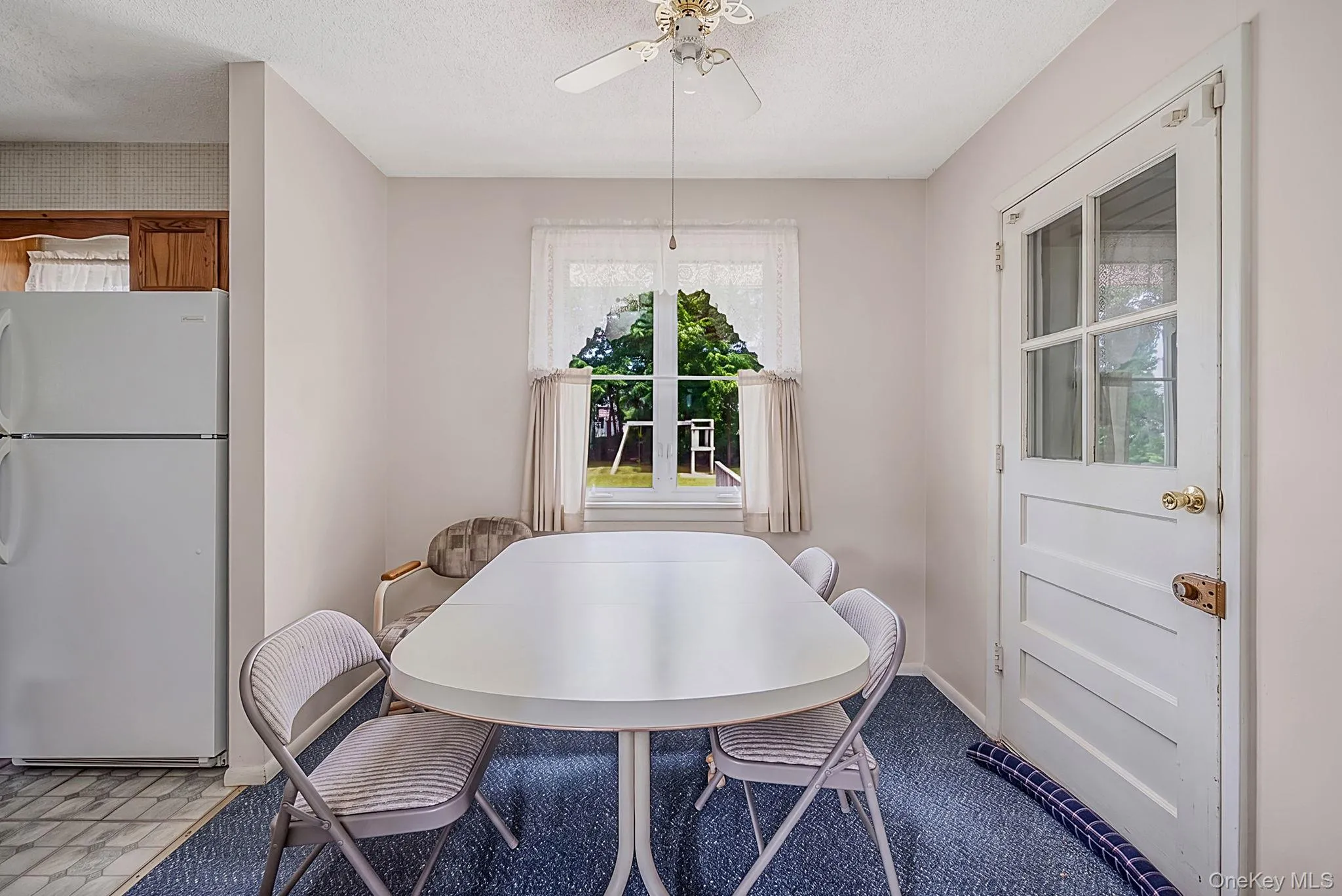 9 Standish Road, Islip, NY, 3 Bedrooms Bedrooms, 6 Rooms Rooms,1 BathroomBathrooms,Residential,For Rent,Standish,0,KEY1013777 9 Standish Road, Islip, NY, 3 Bedrooms Bedrooms, 6 Rooms Rooms,1 BathroomBathrooms,Residential,For Rent,Standish,0,KEY1013777