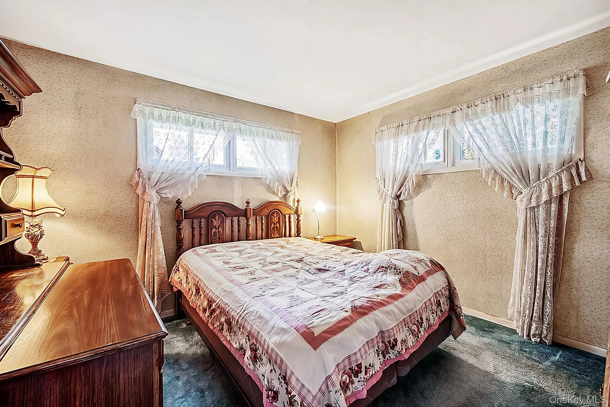 9 Standish Road, Islip, NY, 3 Bedrooms Bedrooms, 6 Rooms Rooms,1 BathroomBathrooms,Residential,For Rent,Standish,0,KEY1013777 9 Standish Road, Islip, NY, 3 Bedrooms Bedrooms, 6 Rooms Rooms,1 BathroomBathrooms,Residential,For Rent,Standish,0,KEY1013777