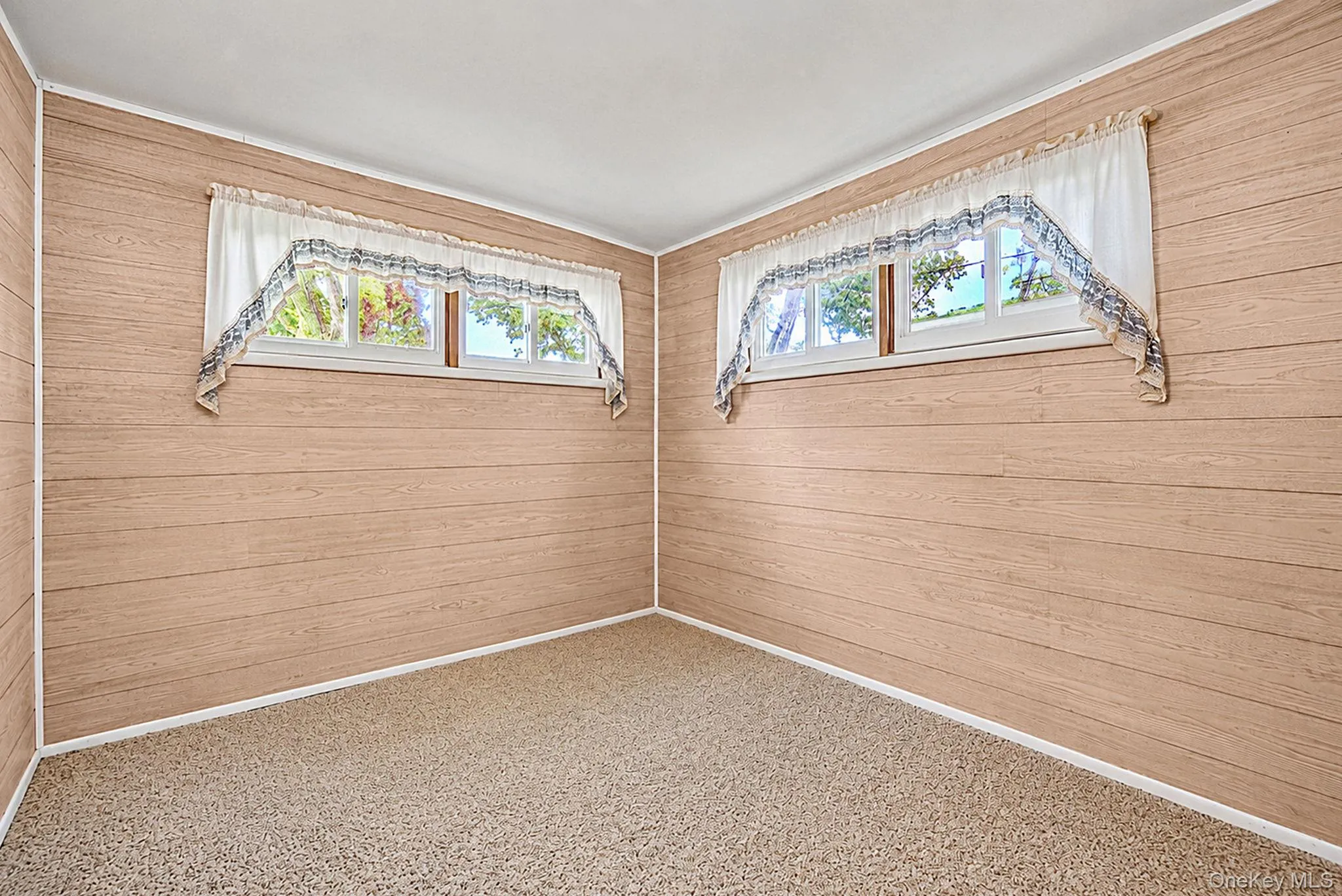 9 Standish Road, Islip, NY, 3 Bedrooms Bedrooms, 6 Rooms Rooms,1 BathroomBathrooms,Residential,For Rent,Standish,0,KEY1013777 9 Standish Road, Islip, NY, 3 Bedrooms Bedrooms, 6 Rooms Rooms,1 BathroomBathrooms,Residential,For Rent,Standish,0,KEY1013777