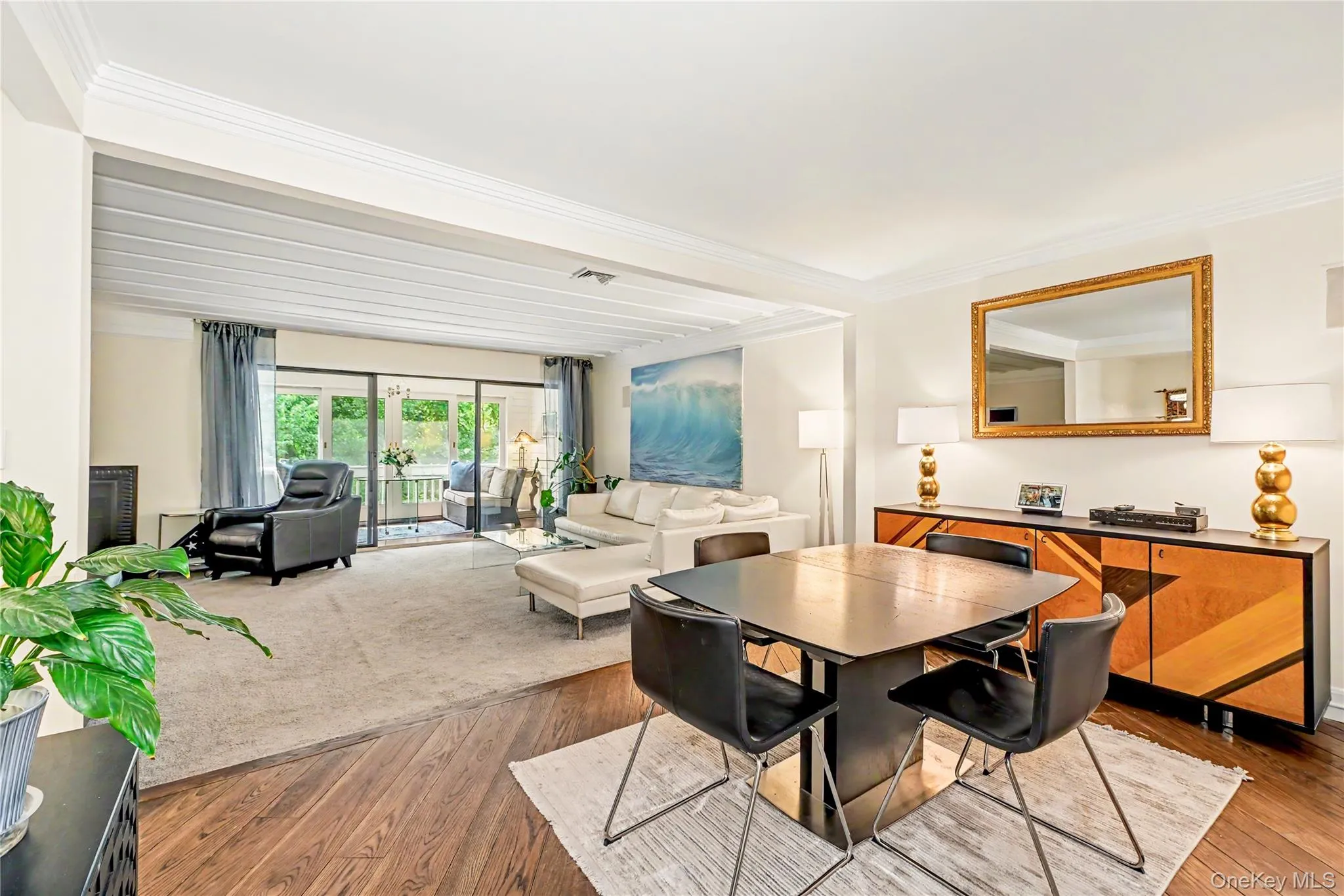 Open concept with views straight-through to wooded private backyard. Open concept with views straight-through to wooded private backyard.