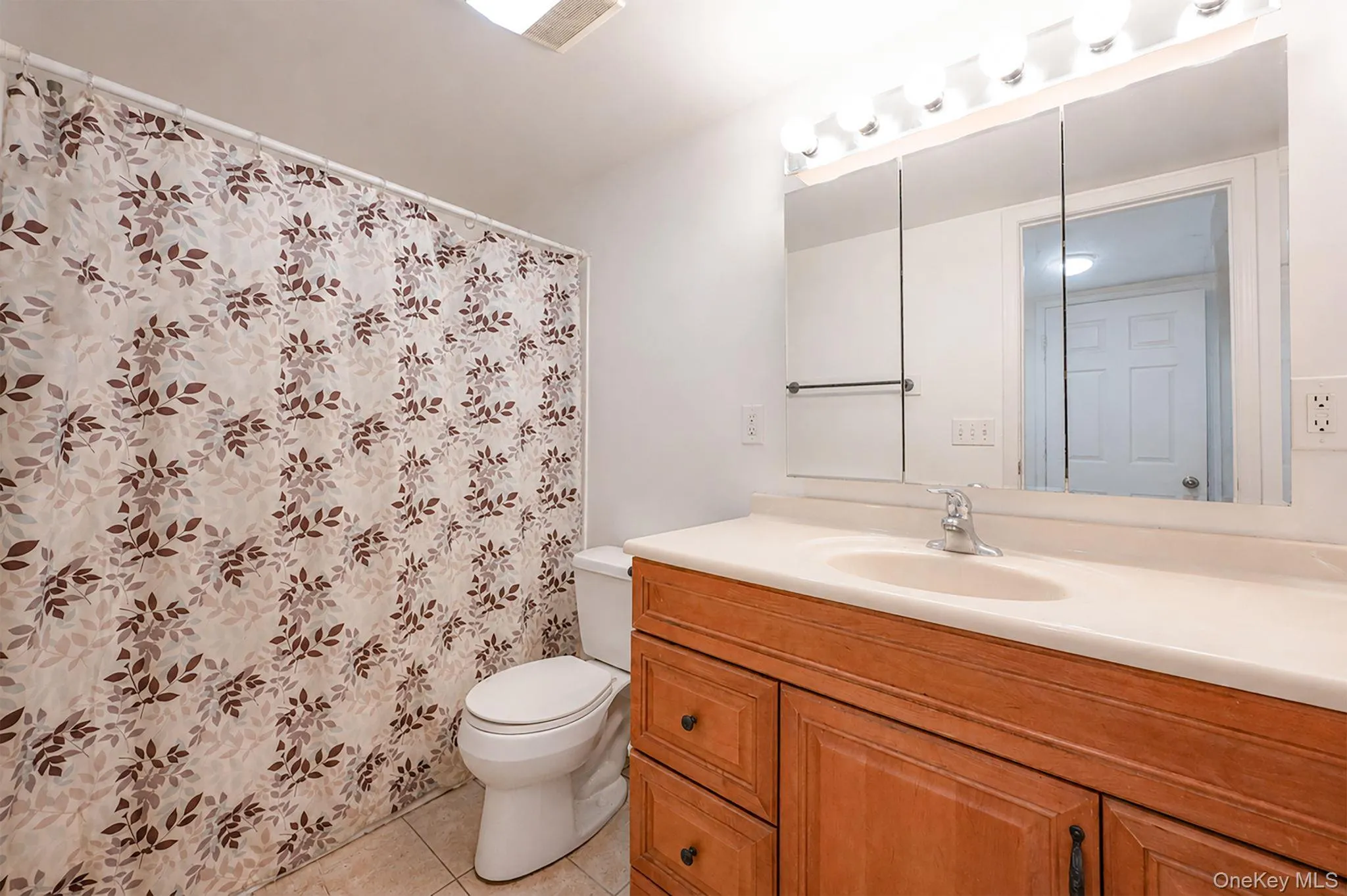 71 Pinewood Drive, Brookhaven, NY, 4 Bedrooms Bedrooms, 8 Rooms Rooms,2 BathroomsBathrooms,Residential,For Rent,Pinewood,0,1013782 71 Pinewood Drive, Brookhaven, NY, 4 Bedrooms Bedrooms, 8 Rooms Rooms,2 BathroomsBathrooms,Residential,For Rent,Pinewood,0,1013782