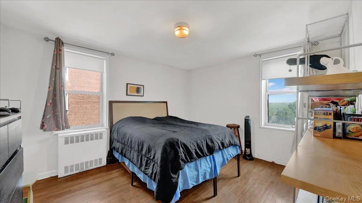5644 Netherland Avenue, New York, NY, 1 Bedroom Bedrooms, 3 Rooms Rooms,1 BathroomBathrooms,Residential,For Rent,Netherland,0,1013785 5644 Netherland Avenue, New York, NY, 1 Bedroom Bedrooms, 3 Rooms Rooms,1 BathroomBathrooms,Residential,For Rent,Netherland,0,1013785