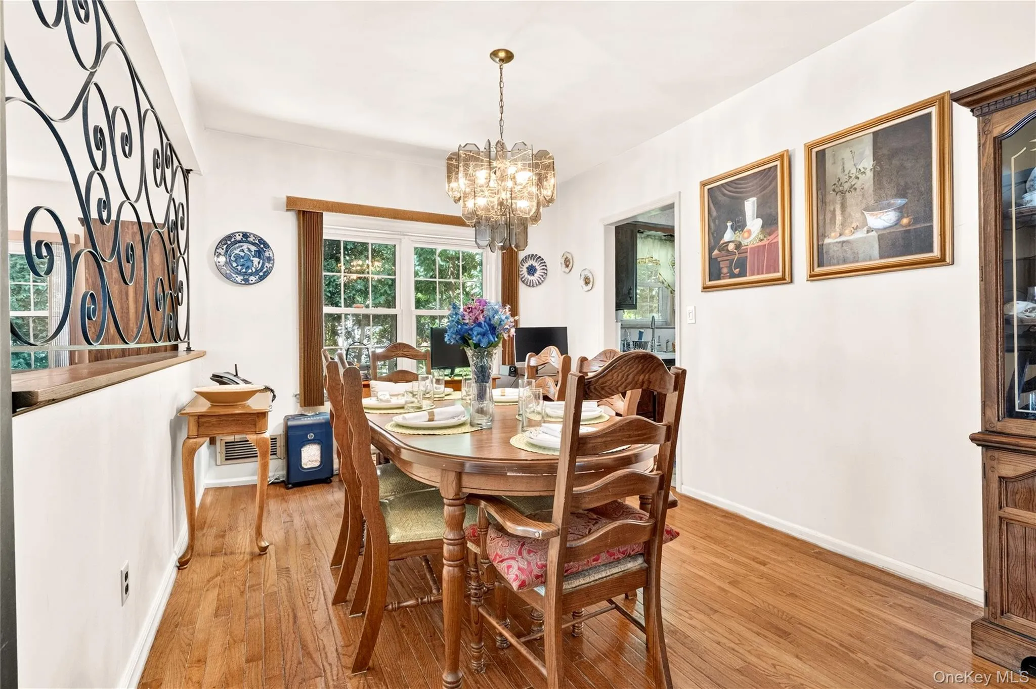 41 Green Place, New Rochelle, NY, 3 Bedrooms Bedrooms, 7 Rooms Rooms,2 BathroomsBathrooms,Residential,For Rent,Green,0,1013788 41 Green Place, New Rochelle, NY, 3 Bedrooms Bedrooms, 7 Rooms Rooms,2 BathroomsBathrooms,Residential,For Rent,Green,0,1013788
